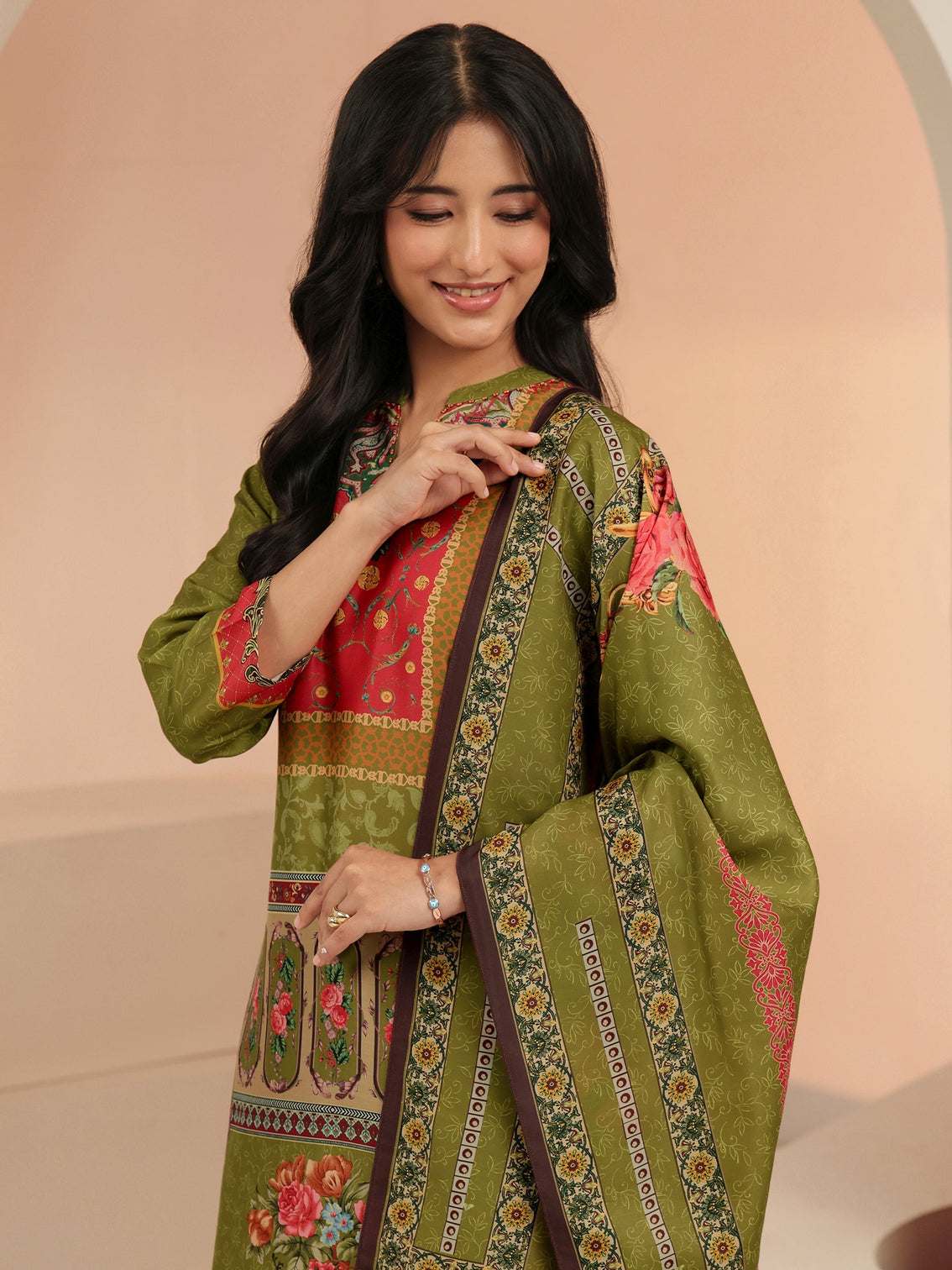 Mameraa Green Floral Printed Silk Blend Straight Suit Set