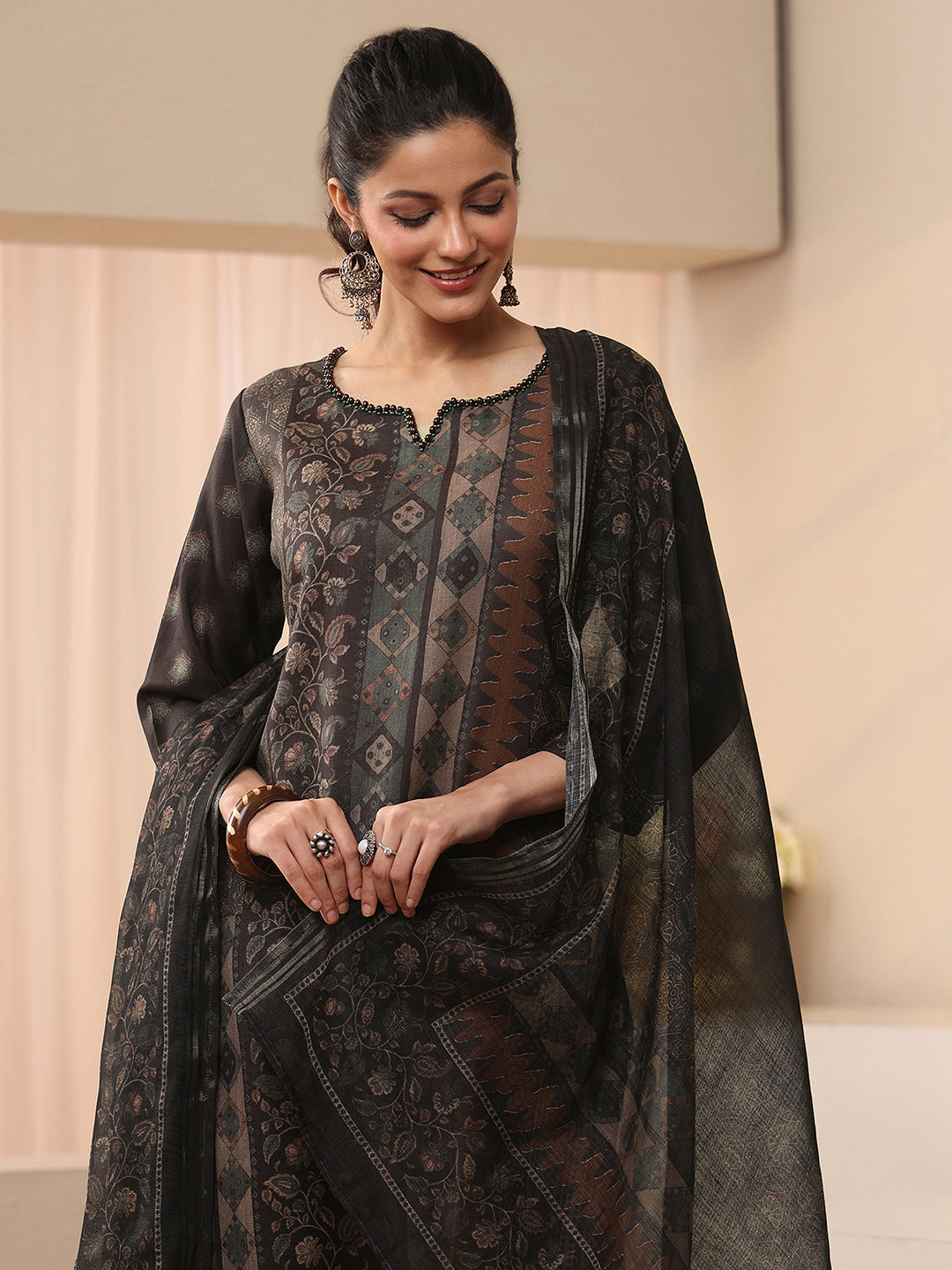 Mameraa Black Ethnic Printed Linen Straight Suit Set