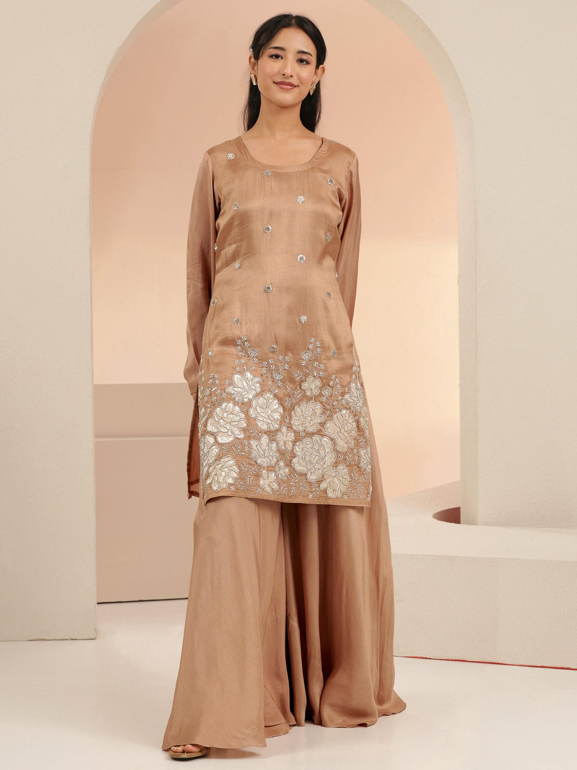 Mameraa Coffee Brown Floral Applique Silk Blend Straight Kurta Set