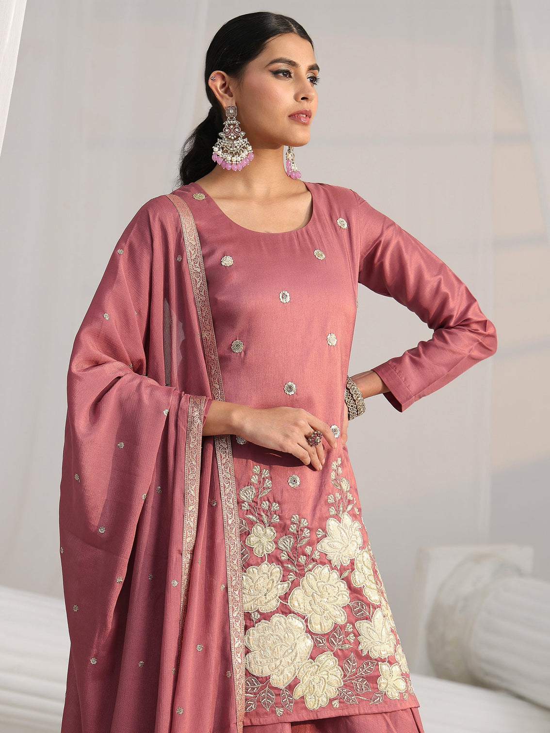 Mameraa Mauve Pink Floral Embellished Silk Blend Palazzo Suit Set