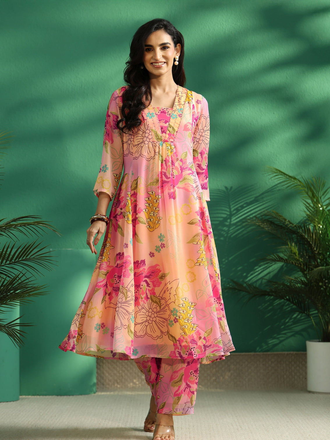 Mameraa Pink Floral Printed Chiffon A-Line Kurta Set