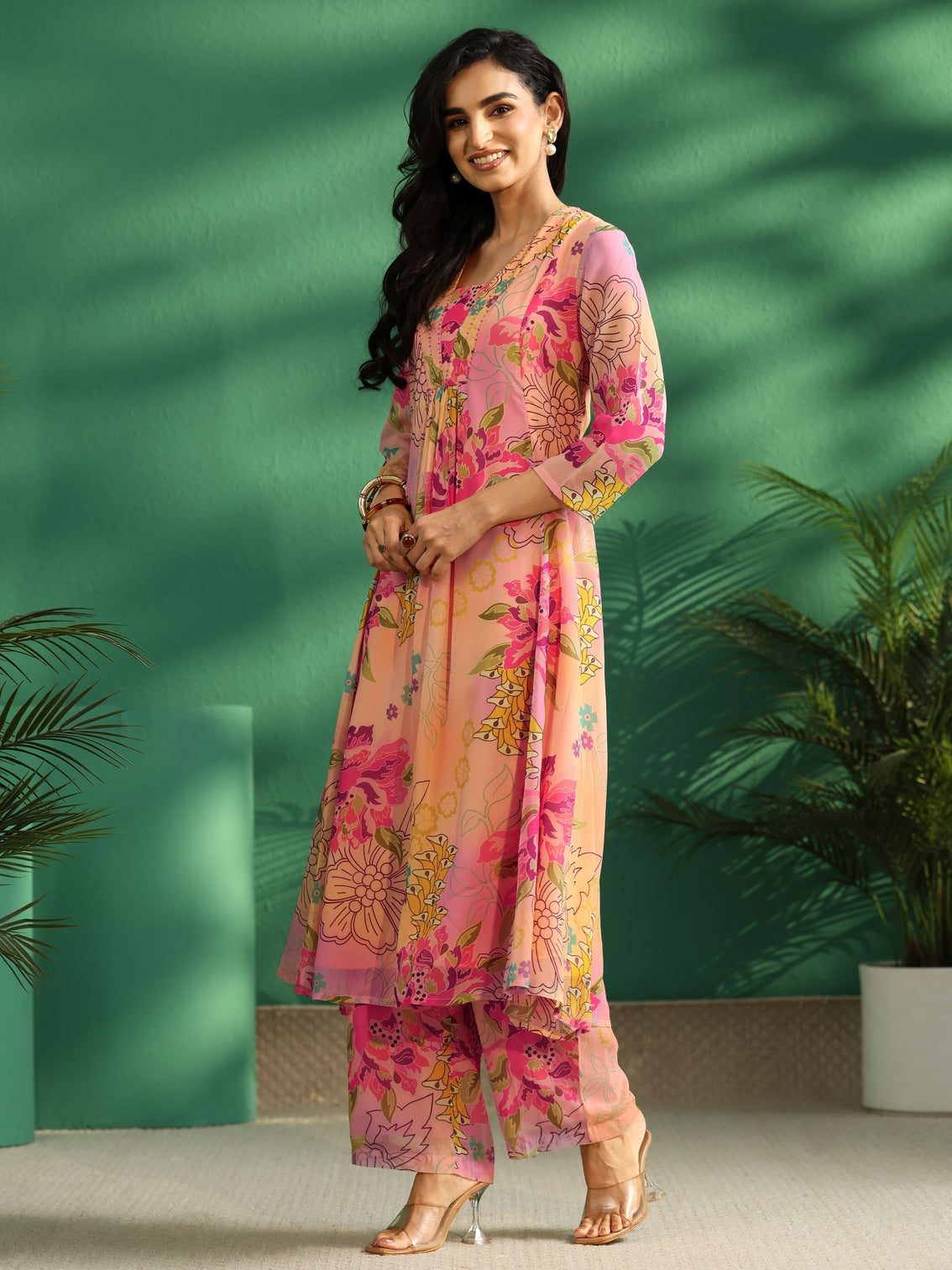 Mameraa Pink Floral Printed Chiffon A-Line Kurta Set