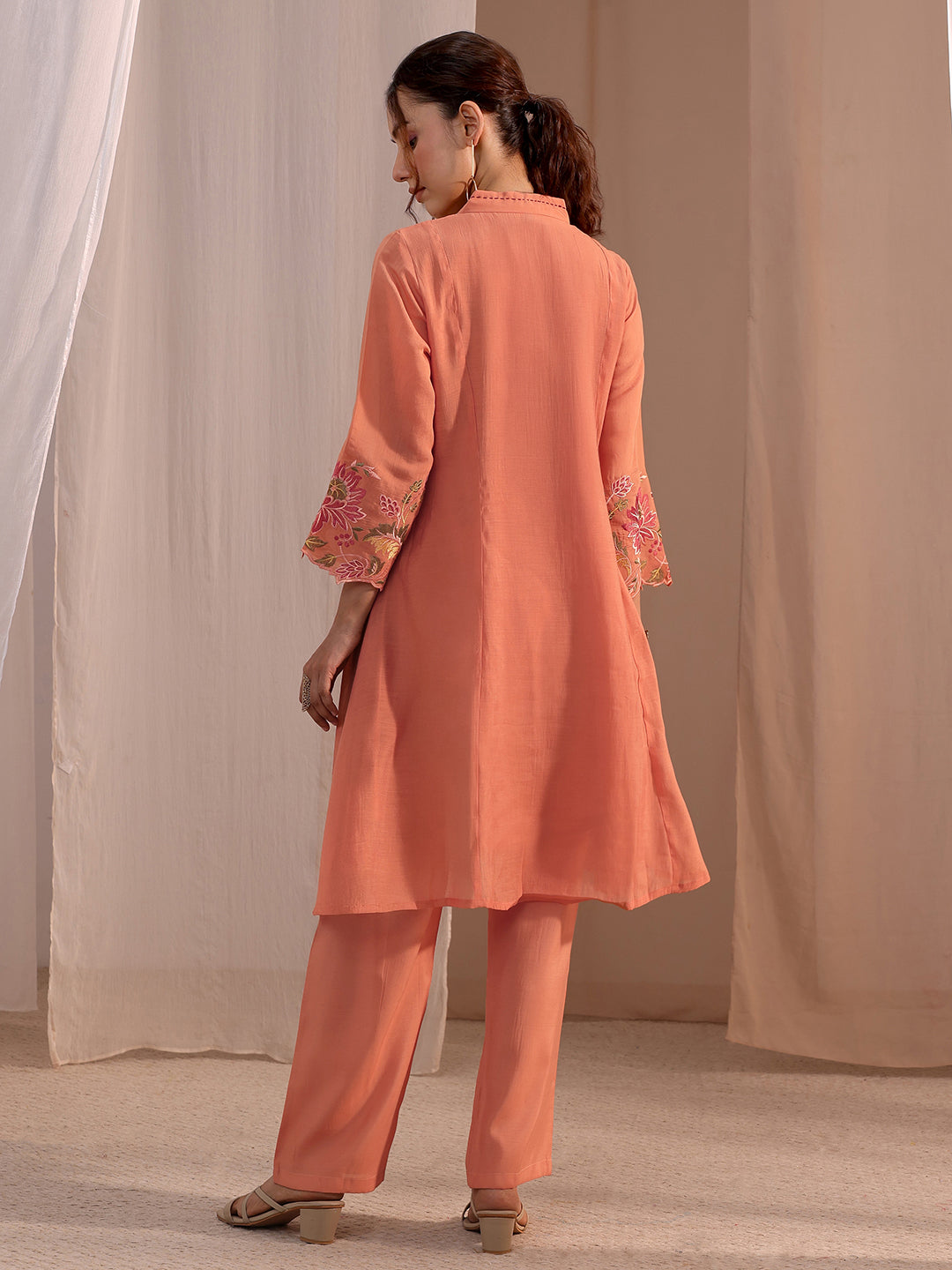 Mameraa Peach Floral Embroidered Chanderi Cotton Co-Ord Set