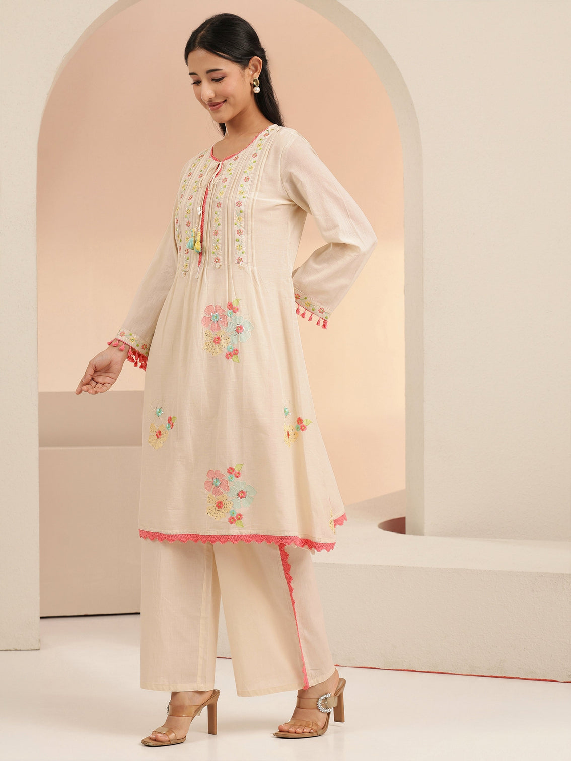 Mameraa Off White Floral Embroidered Cotton A-Line Kurta Set