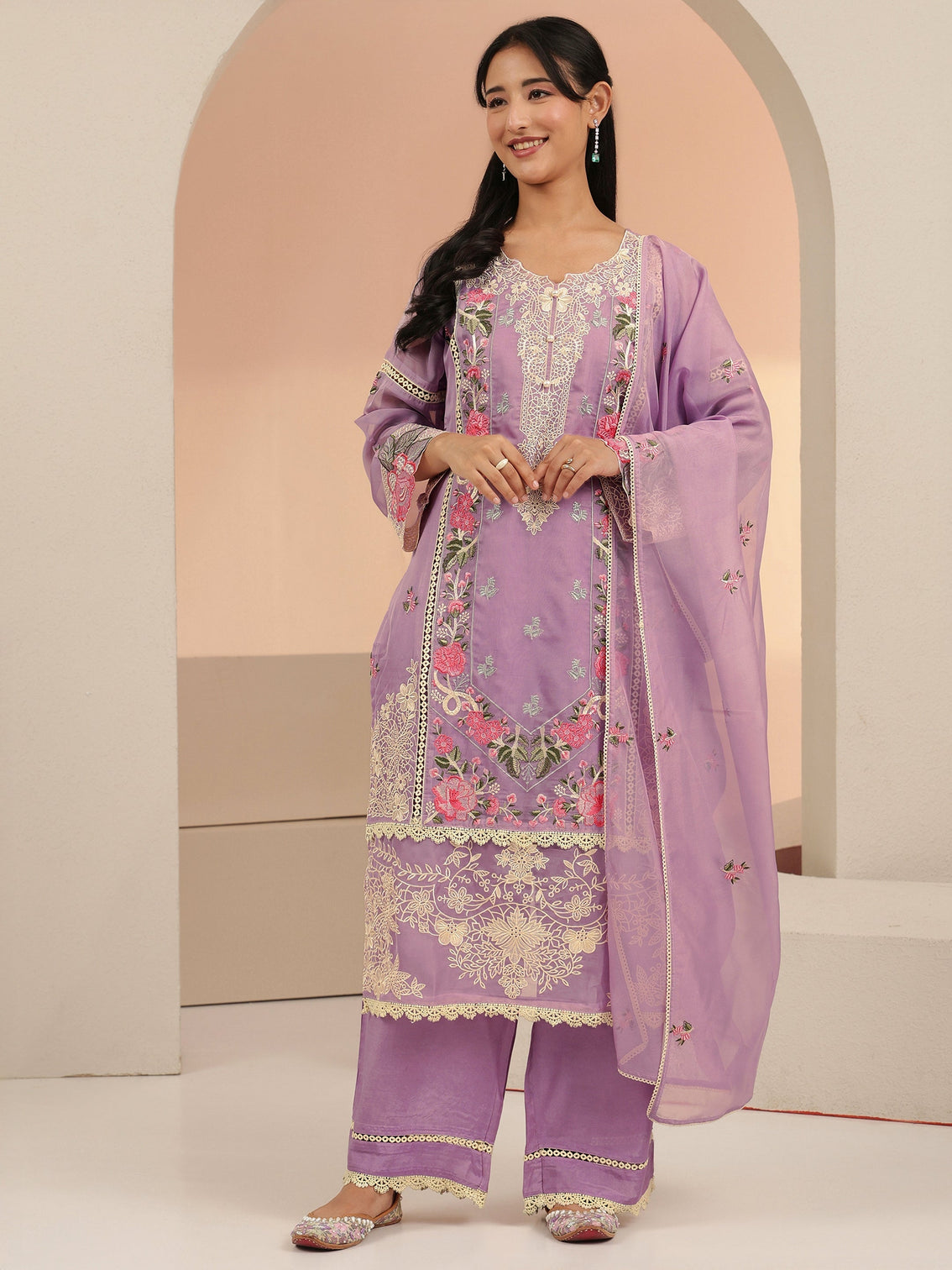 Mameraa Lavender Floral Embridered Organza Straight Suit Set