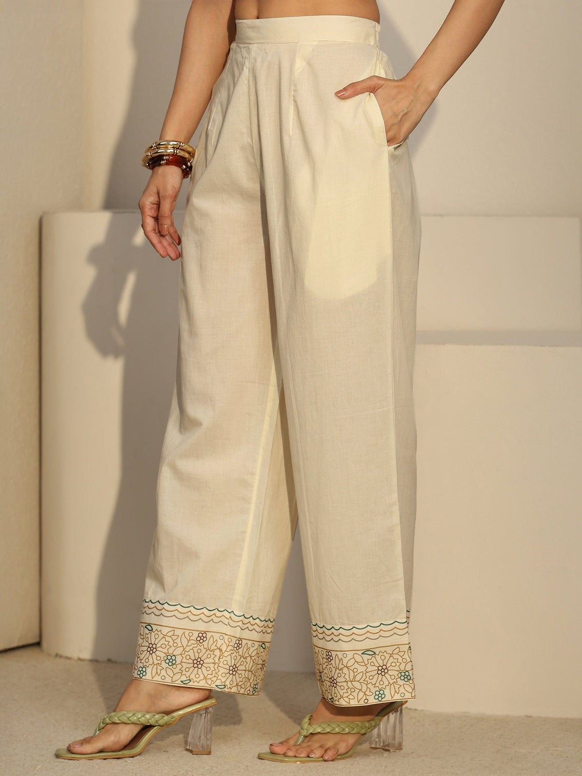 Mameraa Off White Floral Printed Linen Co-Ord Set