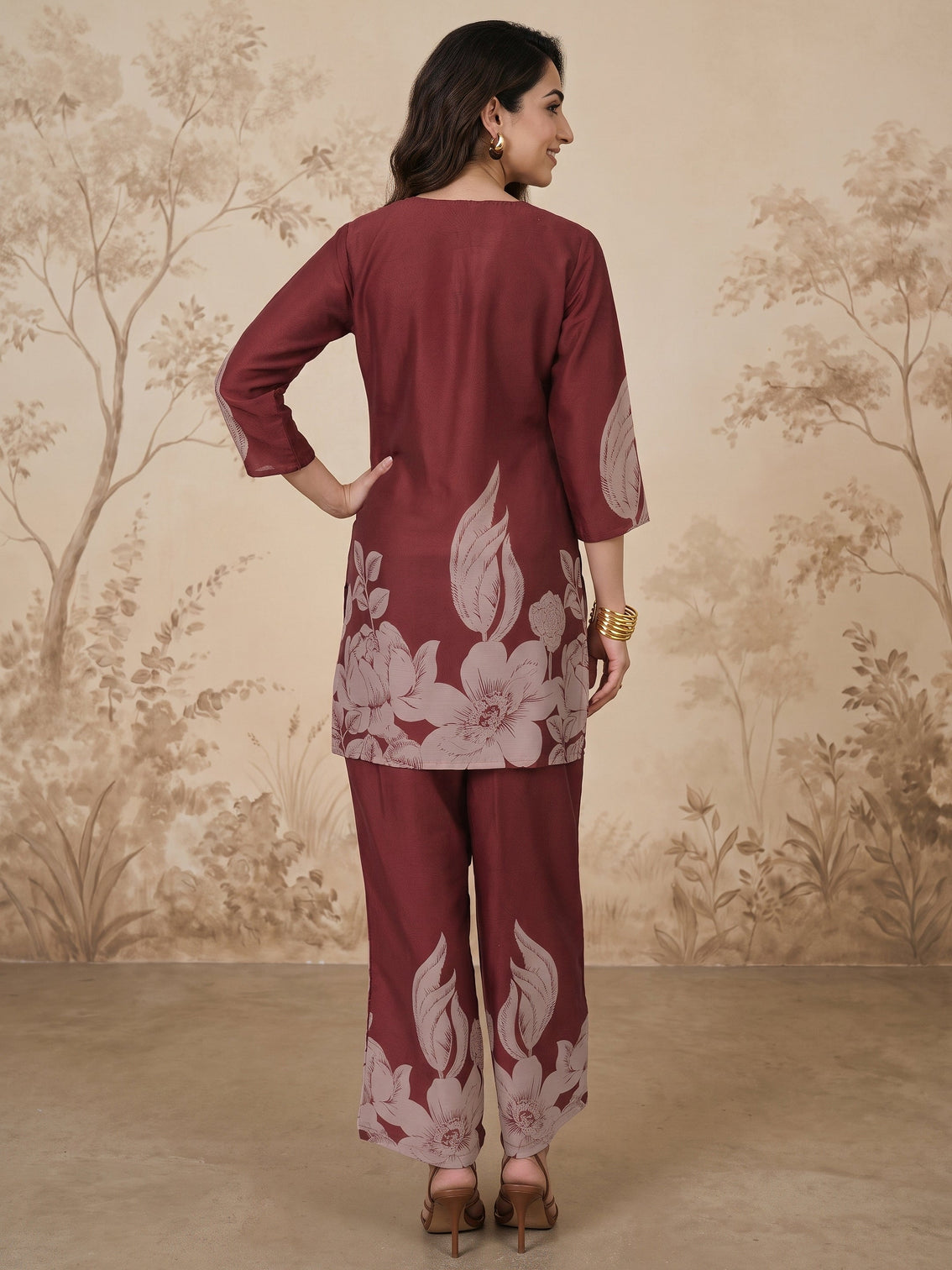 Mameraa Maroon Floral Printed Muslin Straight Kurta Set