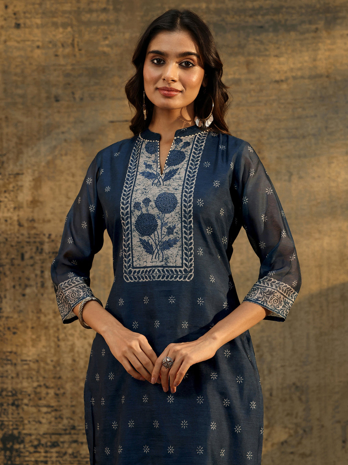 Mameraa Indigo Blue Floral Printed Chanderi Silk Straight Suit Set