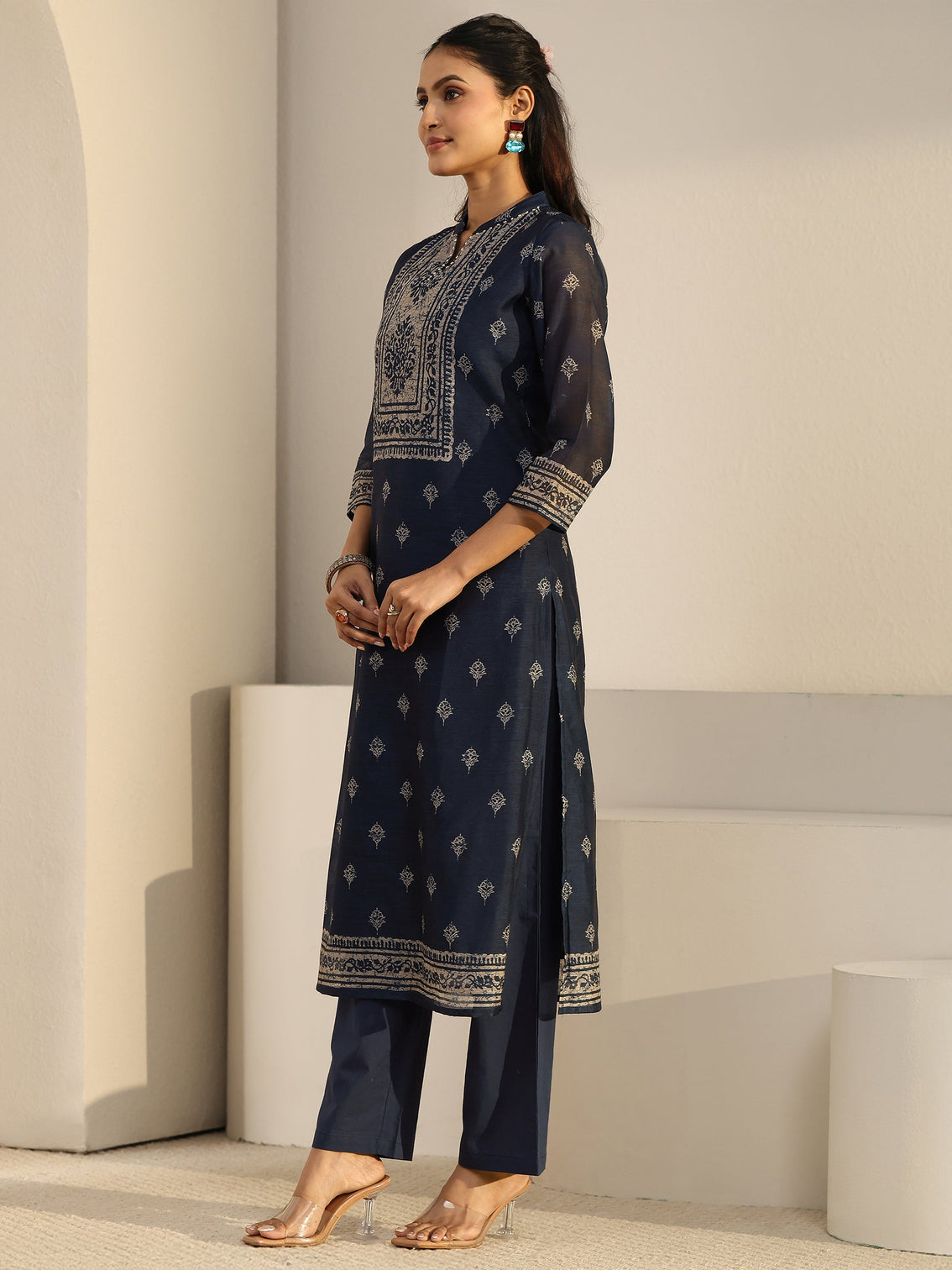 Mameraa Indigo Blue Printed Chanderi Silk Straight Suit Set