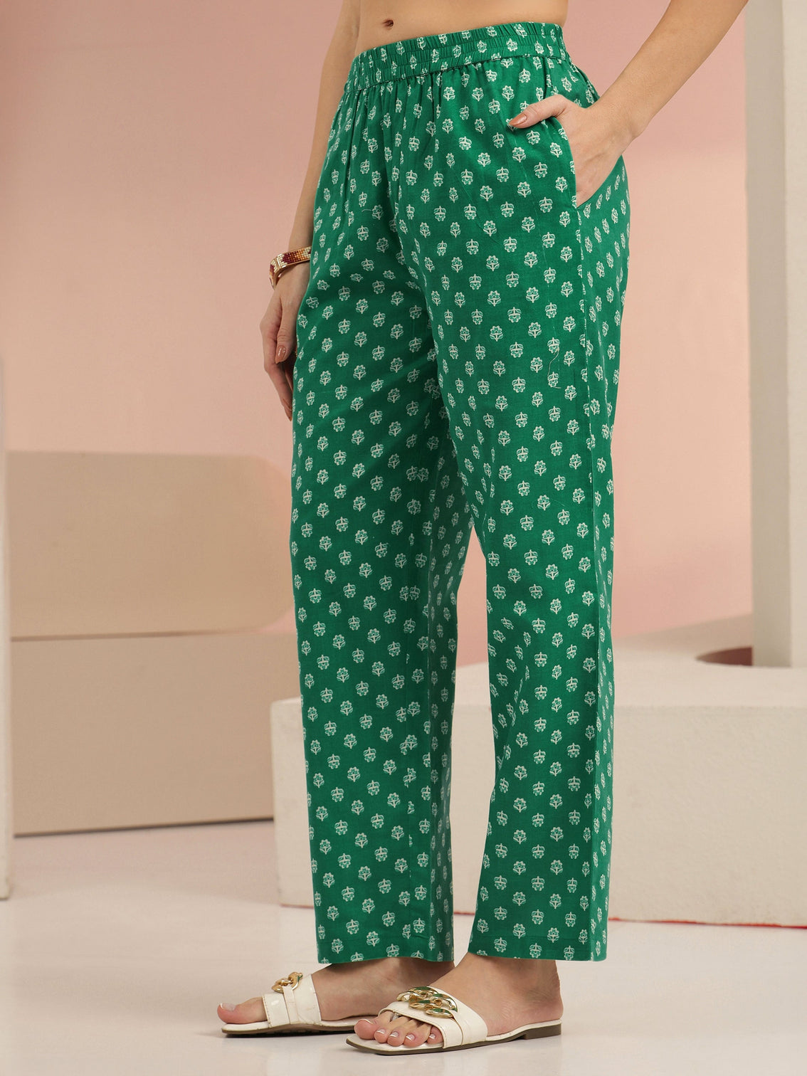 Mameraa Emerald Green Printed Cotton Straight Suit Set