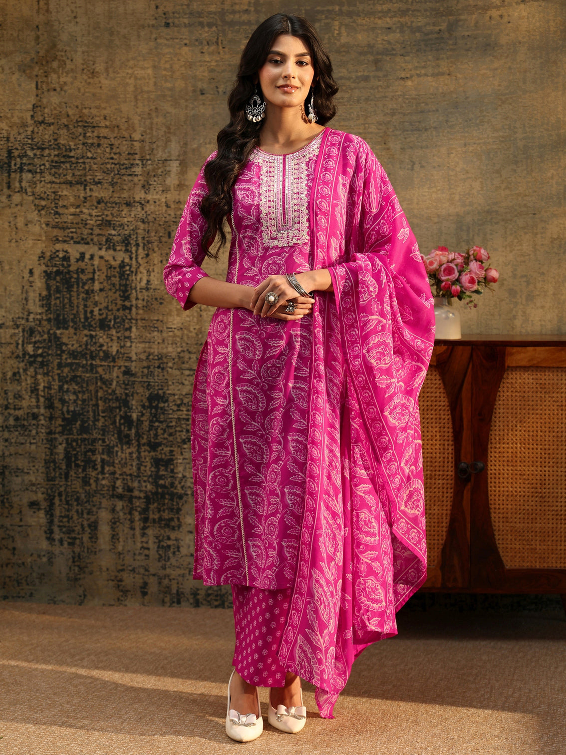 Mameraa Magenta Floral Printed Cotton Straight Suit Set