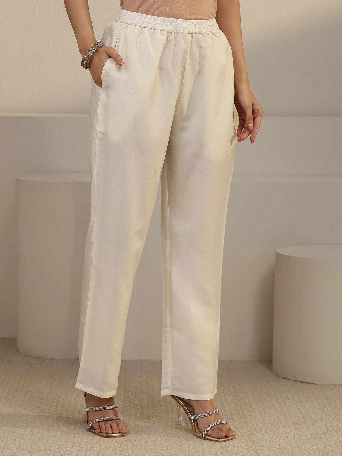 Mameraa White Floral Chiffon Embroidered Suit Set