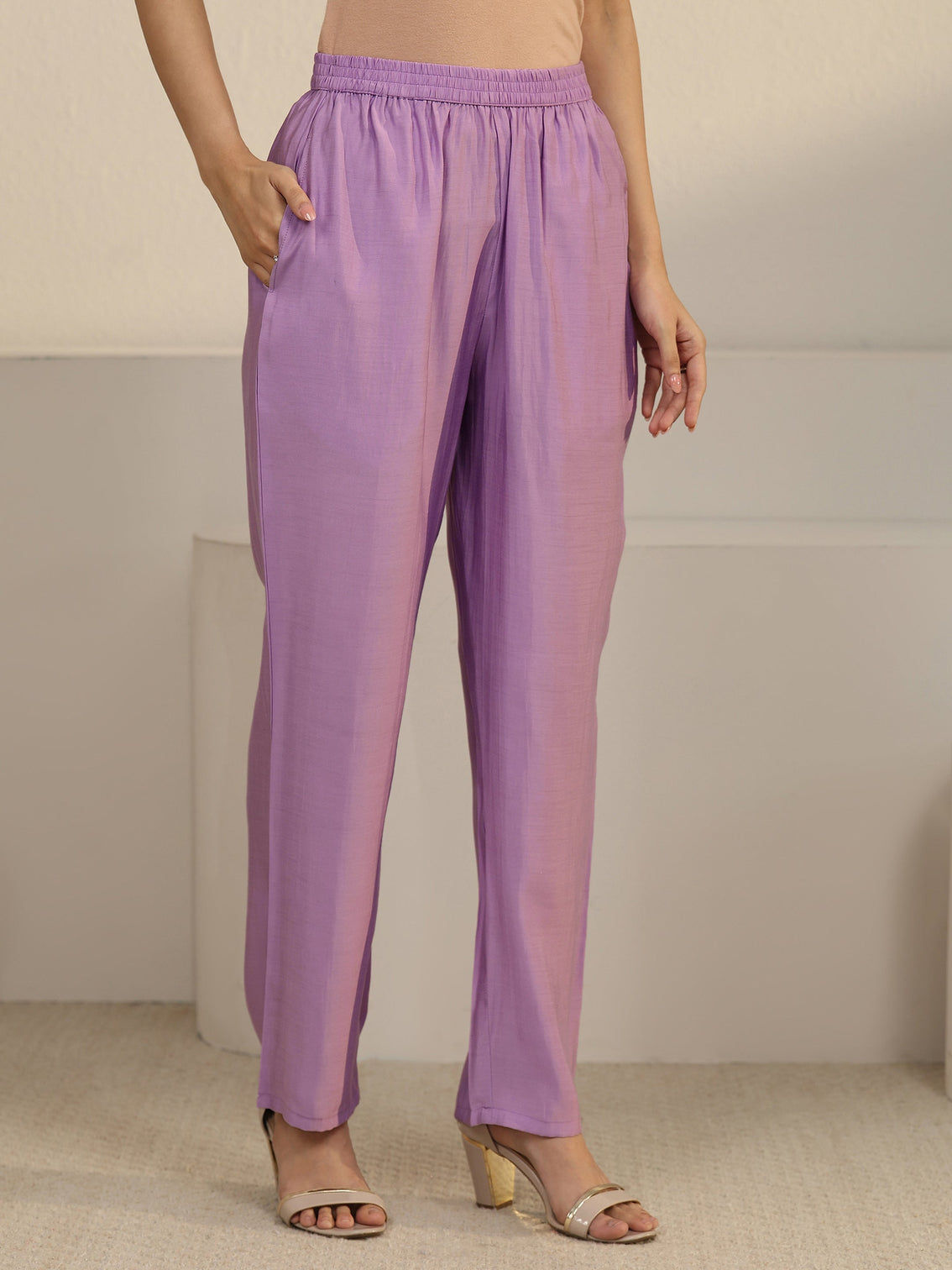 Mameraa Lavender Paisley Embroidered Chanderi Cotton Straight Suit Set