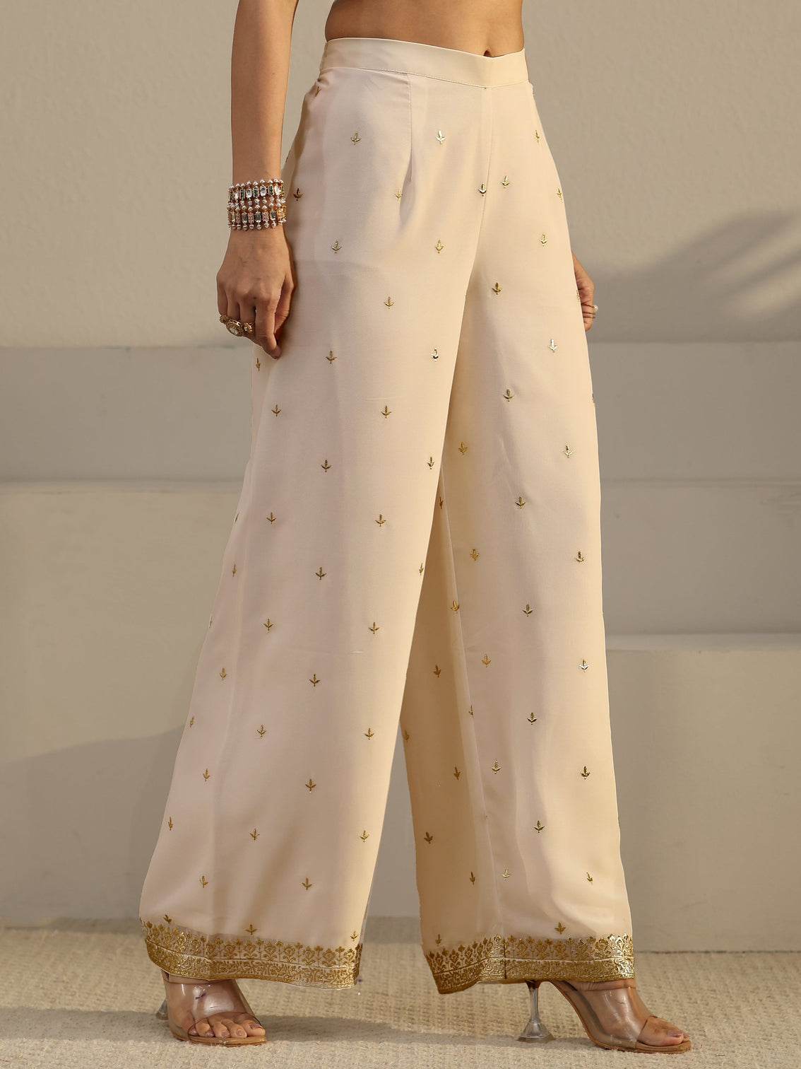Mameraa Art White Zari Emboridered Georgette Palazzo Suit Set