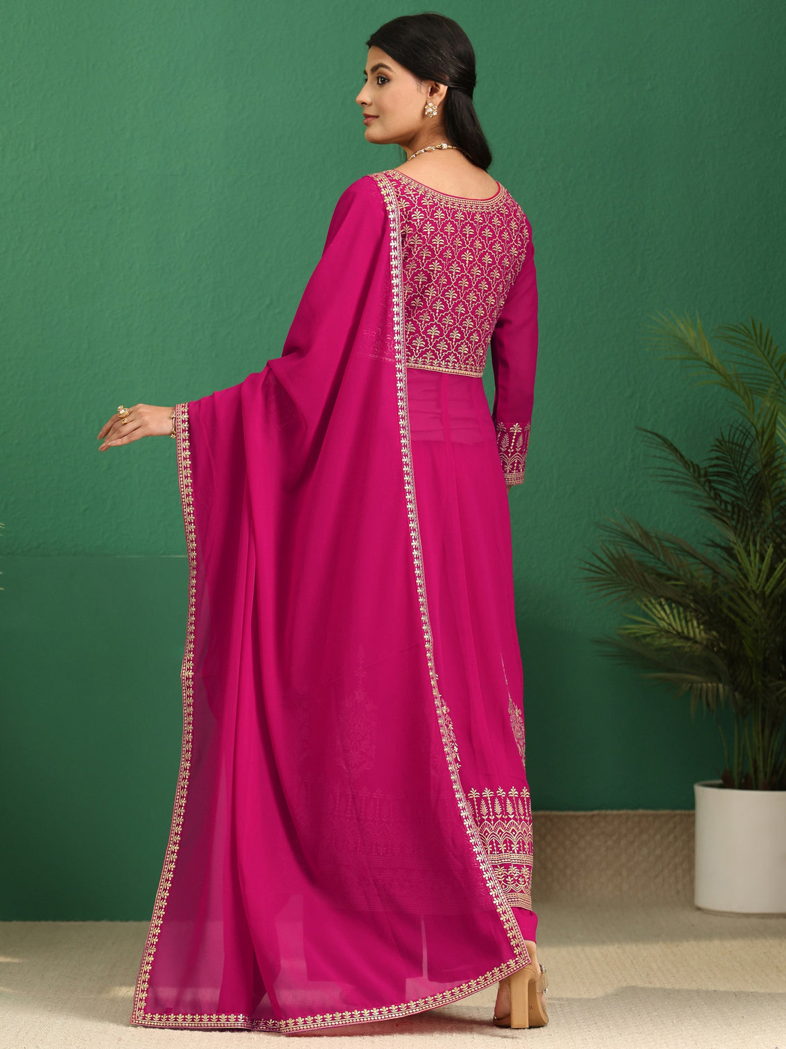 Mameraa Art Rani Pink Floral Embroidered Georgette Anarkali Suit Set
