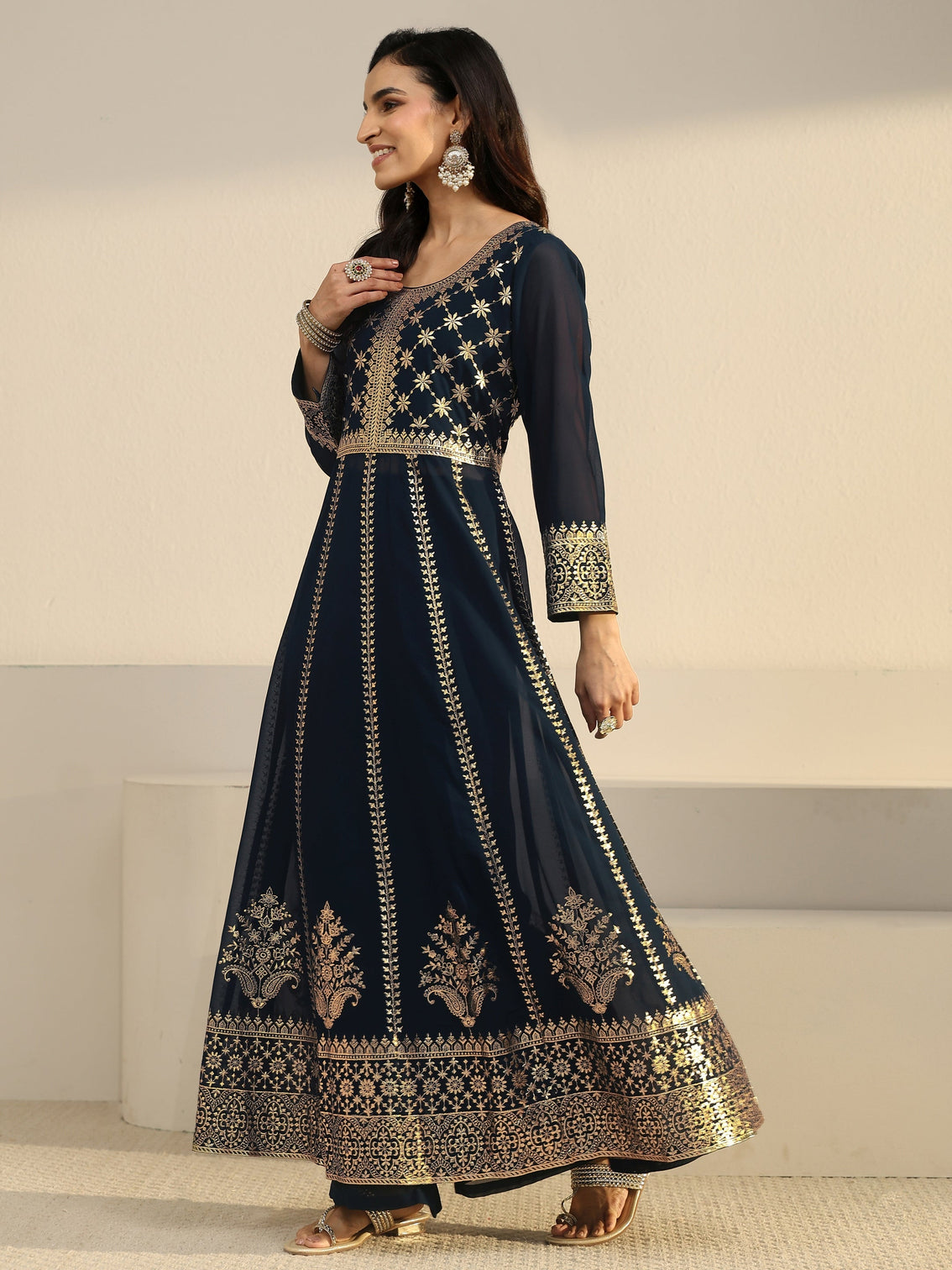 Mameraa Art Navy Blue Floral Embroidered Georgette Anarkali Suit Set