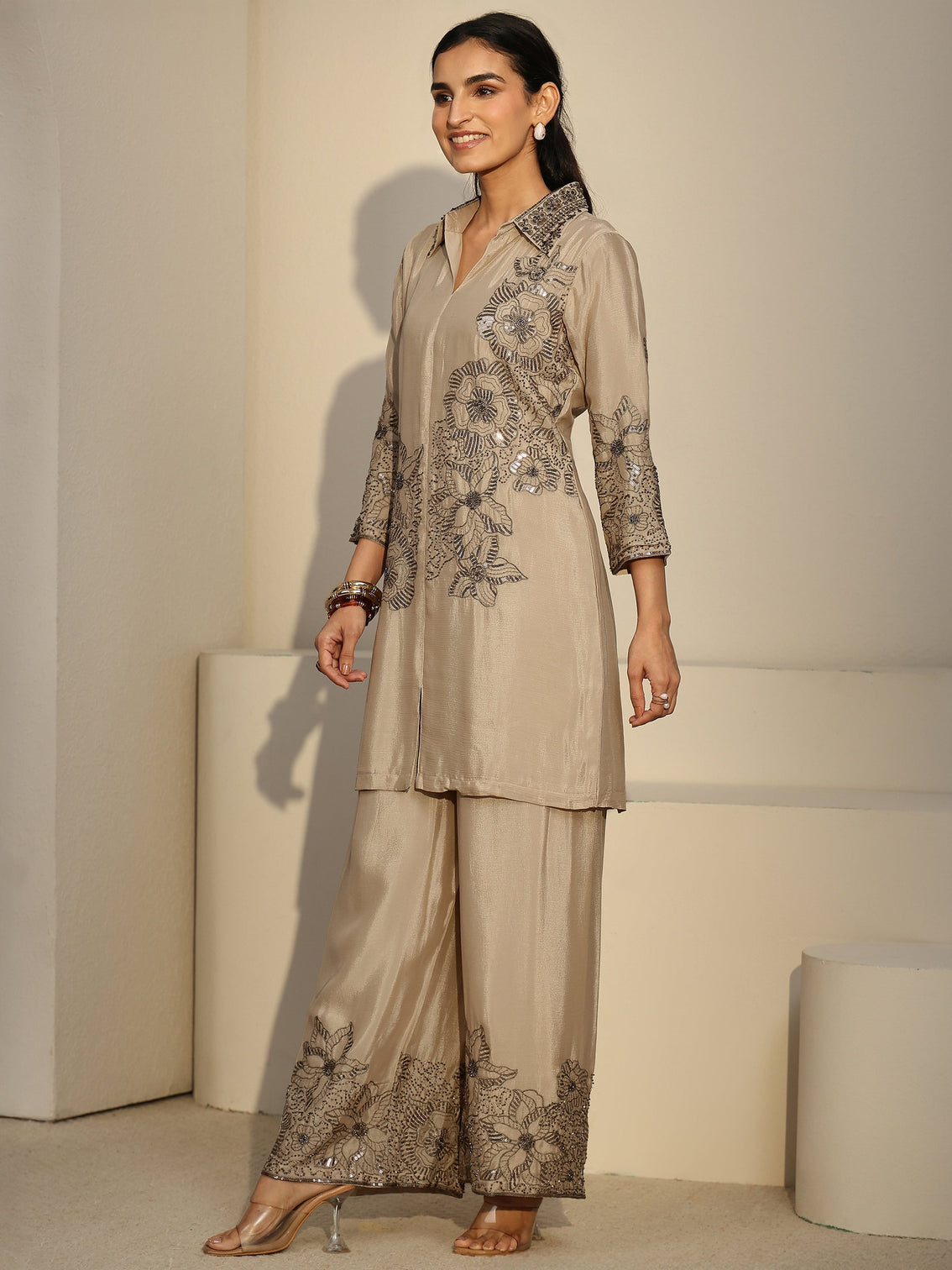 Mameraa Art Cream Floral Embellished Chinon Co-Ord Set
