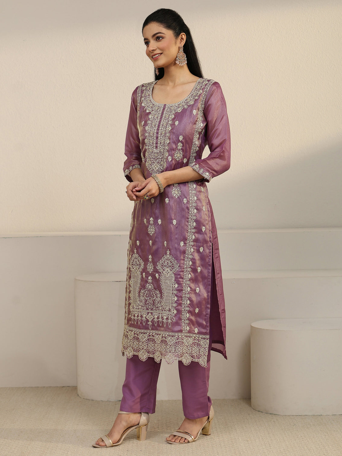 Mameraa Purple Floral Embroidered Organza Straight Suit Set