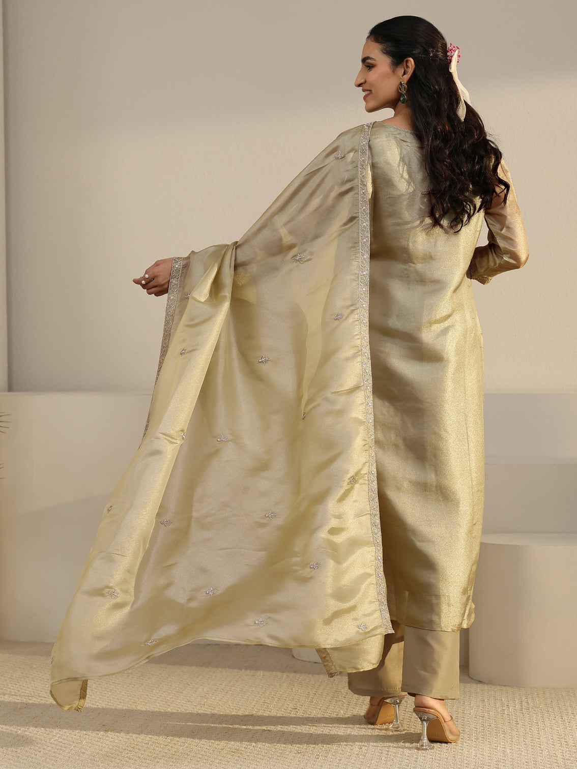Mameraa Sage Green Floral Embroidered Organza Straight Suit Set