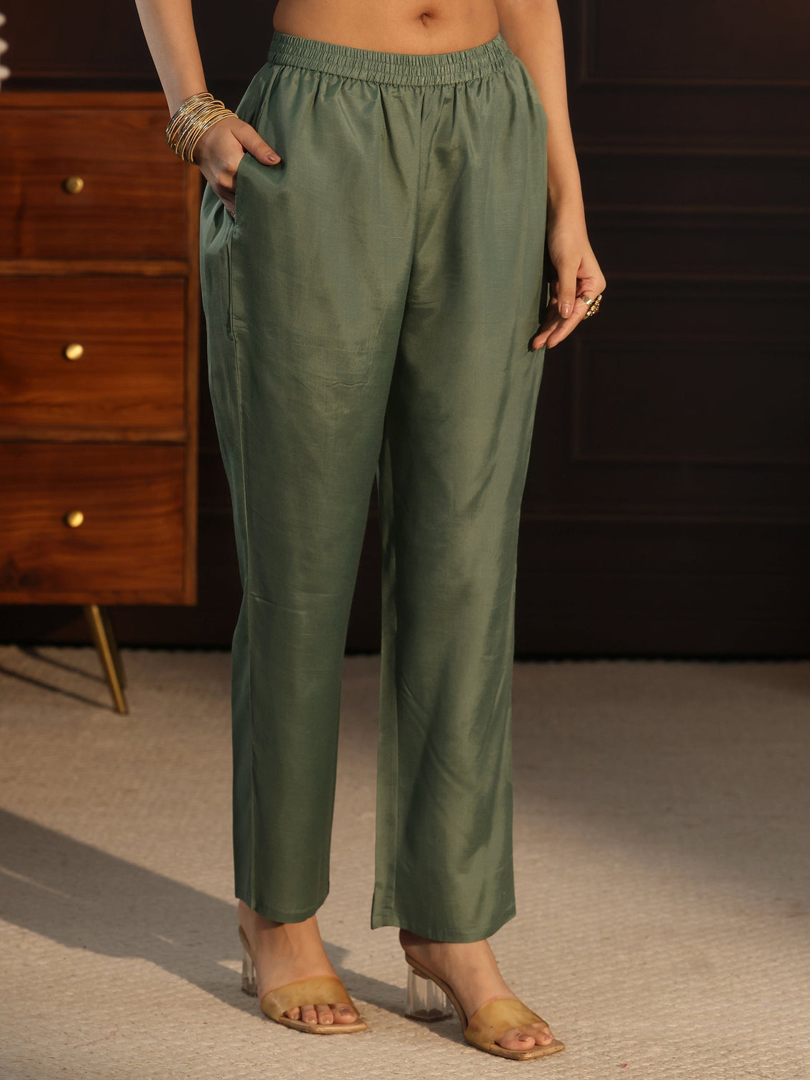 Mameraa Green Floral Embroidered Tissue Straight Suit Set