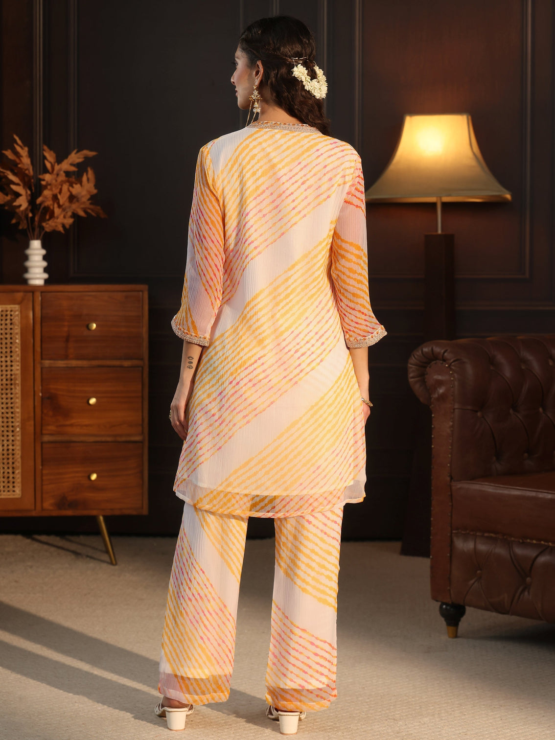 Mameraa Off White Leheriya Printed Chiffon Co-Ord Set