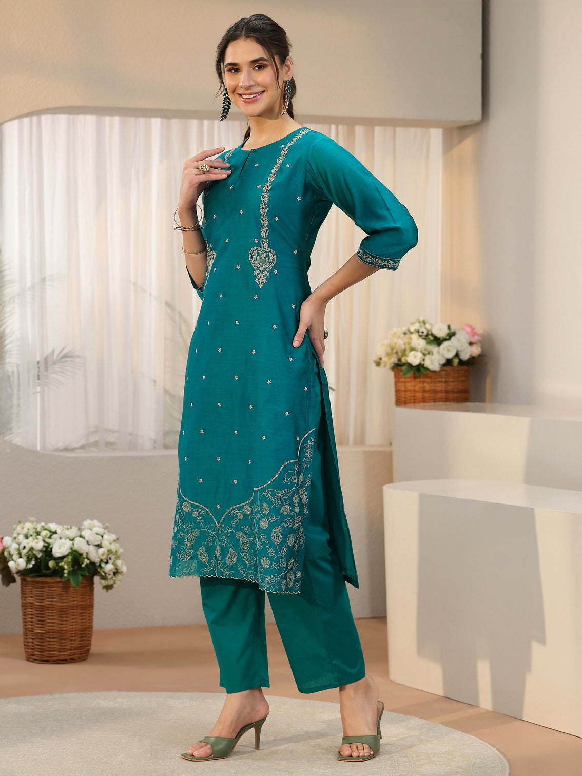 Mameraa Teal Green Embroidered Chanderi Silk Straight Suit Set