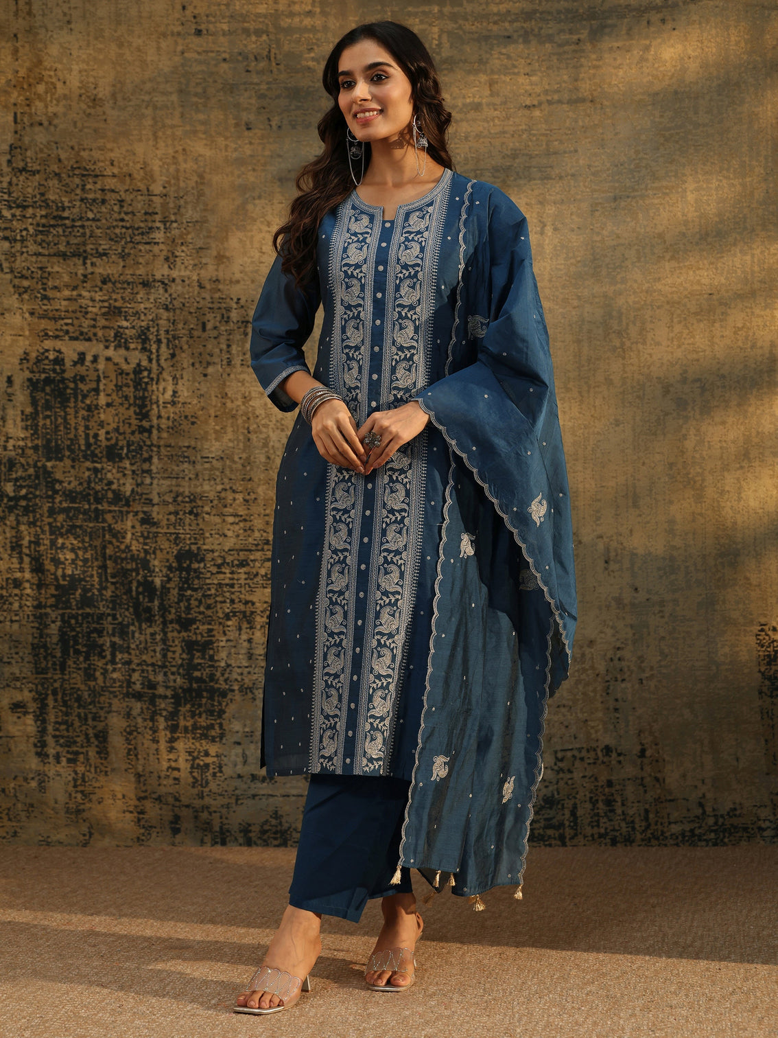 Mameraa Teal Blue Paisley Embroidered Chanderi Silk Straight Suit Set