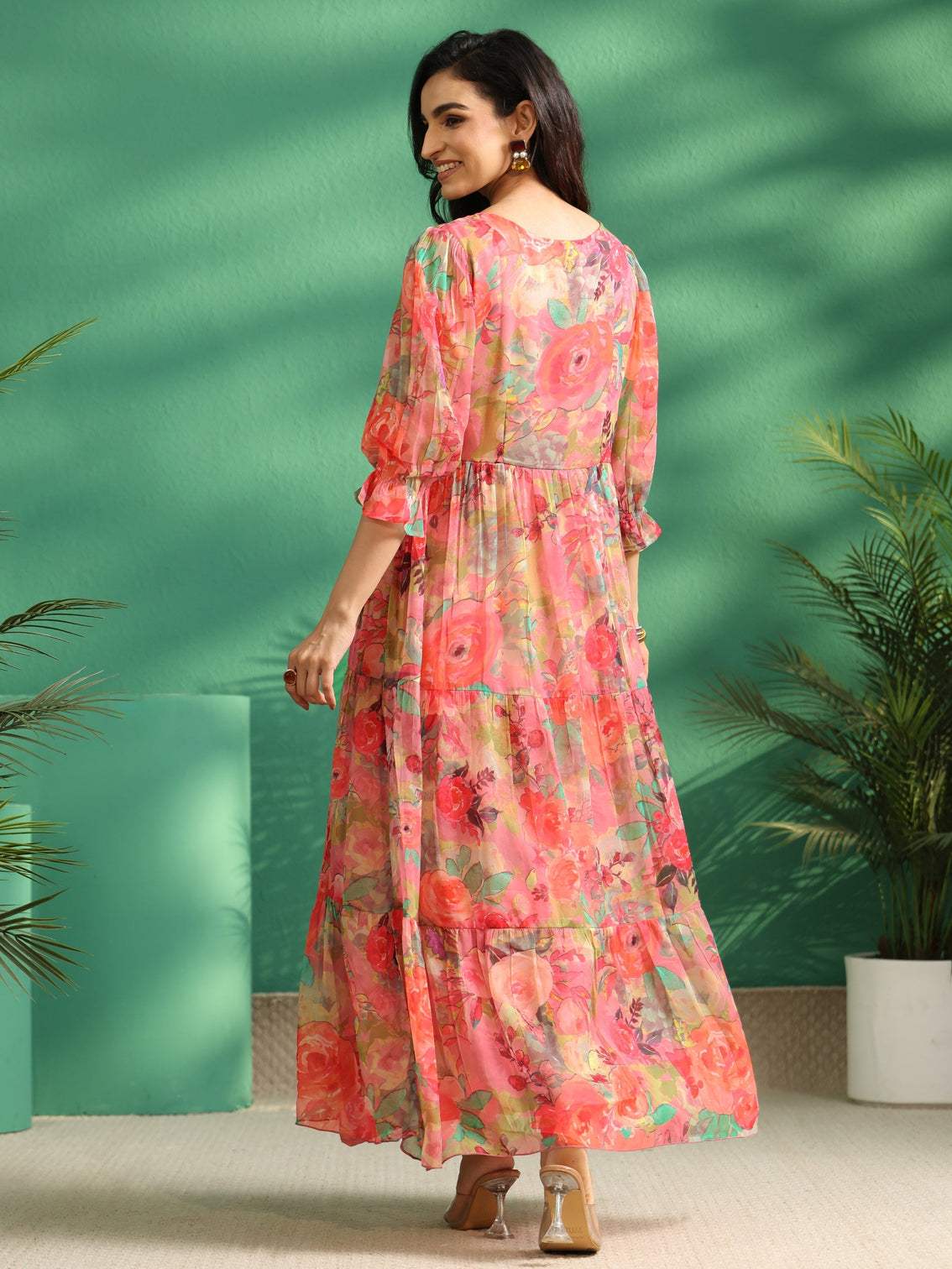 Mameraa Pink Floral Printed Chiffon Tiered Dress
