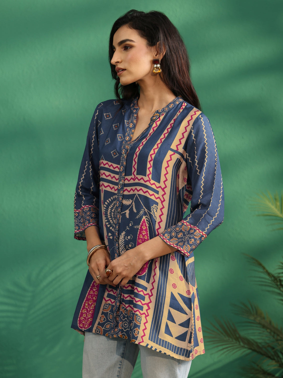Mameraa Teal Blue Printed Muslin Short Kurti