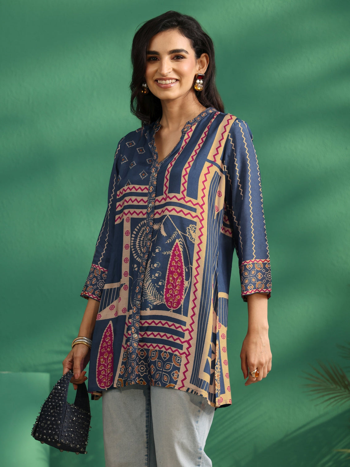 Mameraa Teal Blue Printed Muslin Short Kurti