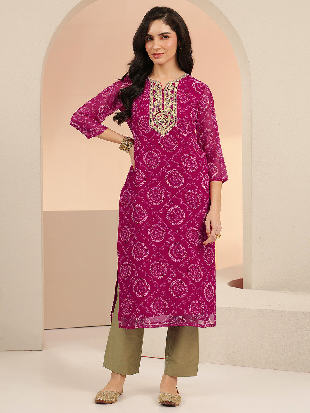 Mameraa Rani Pink Bandhani Printed Chiffon Straight Kurta