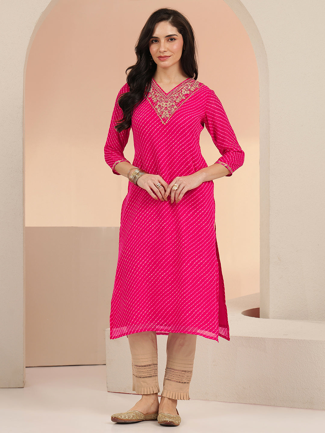 Mameraa Hot Pink Leheriya Printed Chiffon Straight Kurta