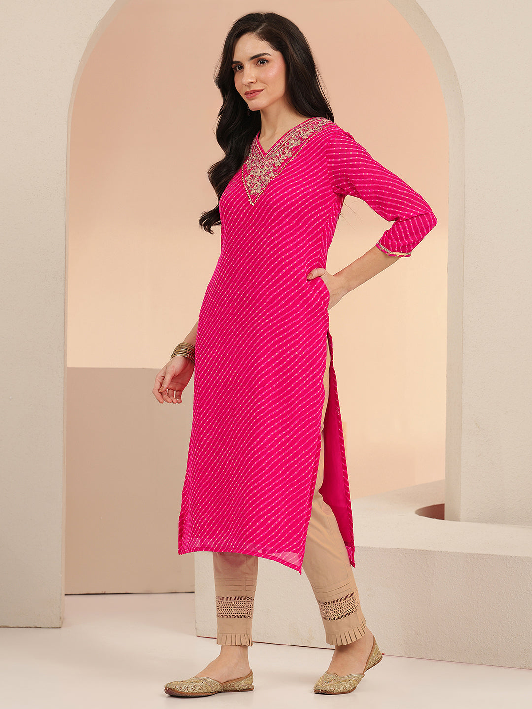 Mameraa Hot Pink Leheriya Printed Chiffon Straight Kurta