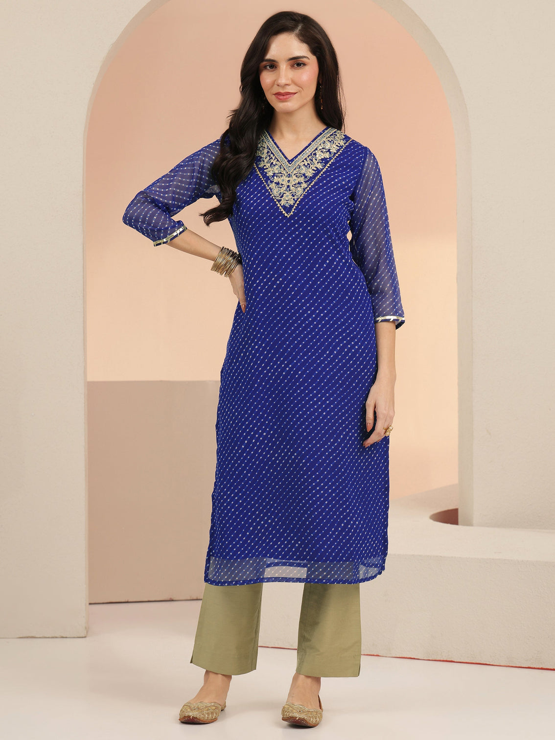 Mameraa Cobalt Blue Printed Chiffon Straight Kurta