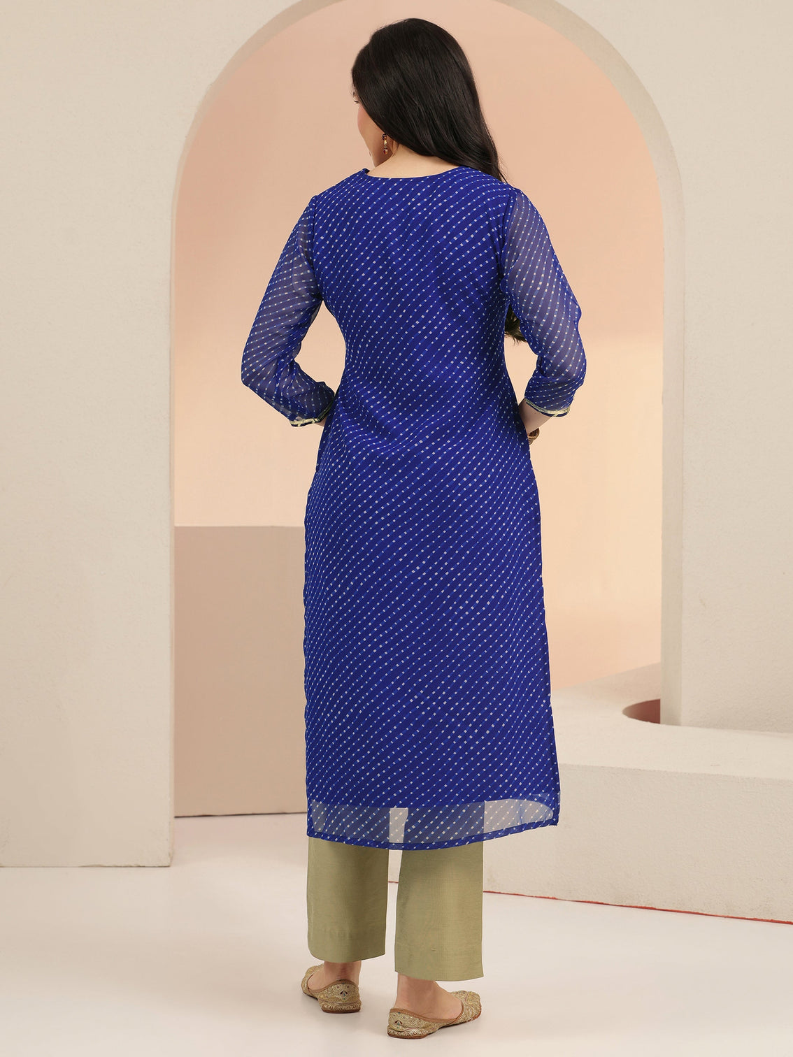 Mameraa Cobalt Blue Printed Chiffon Straight Kurta