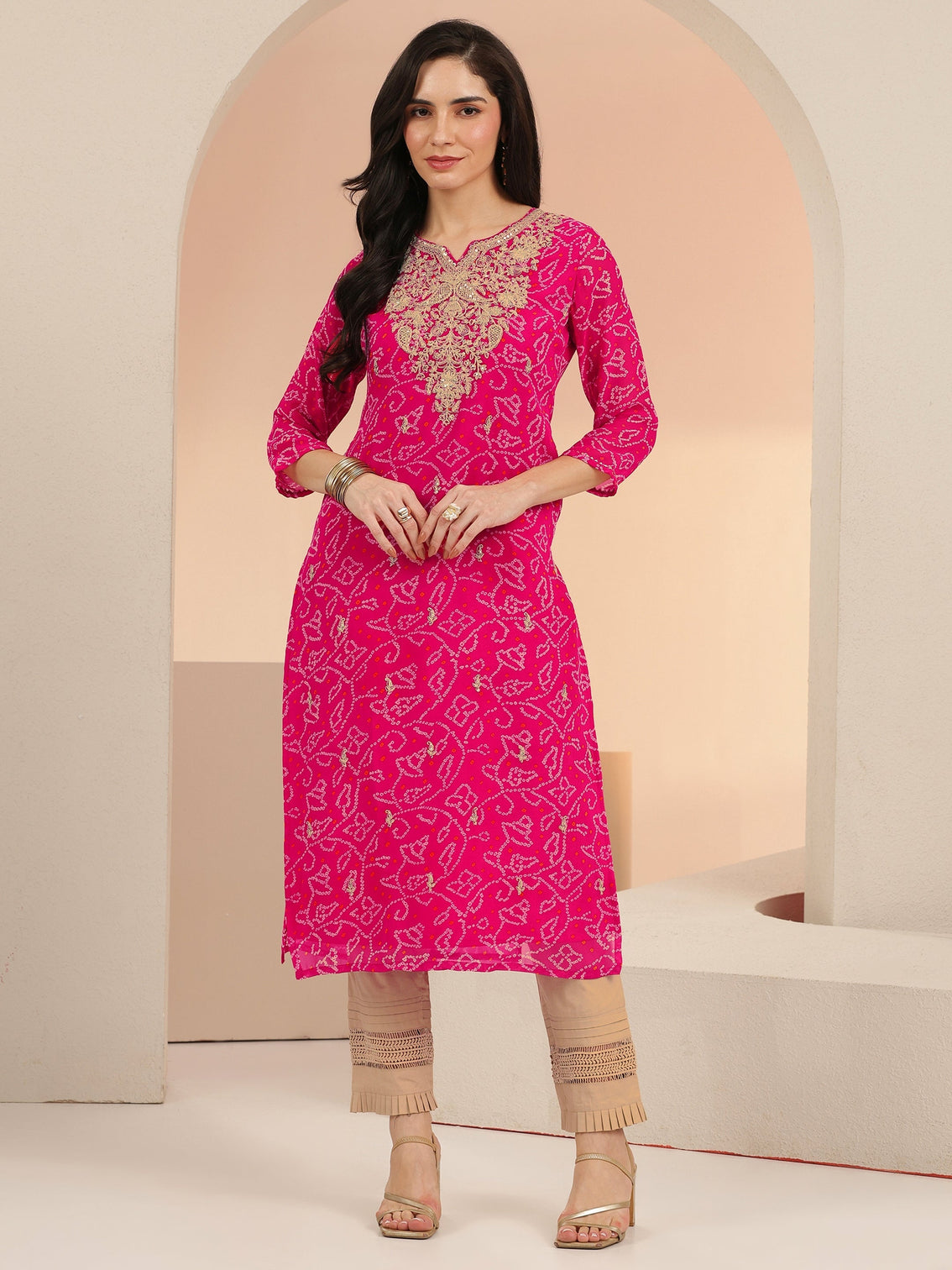 Mameraa Fuchsia Pink Bandhani Printed Chiffon Straight Kurta