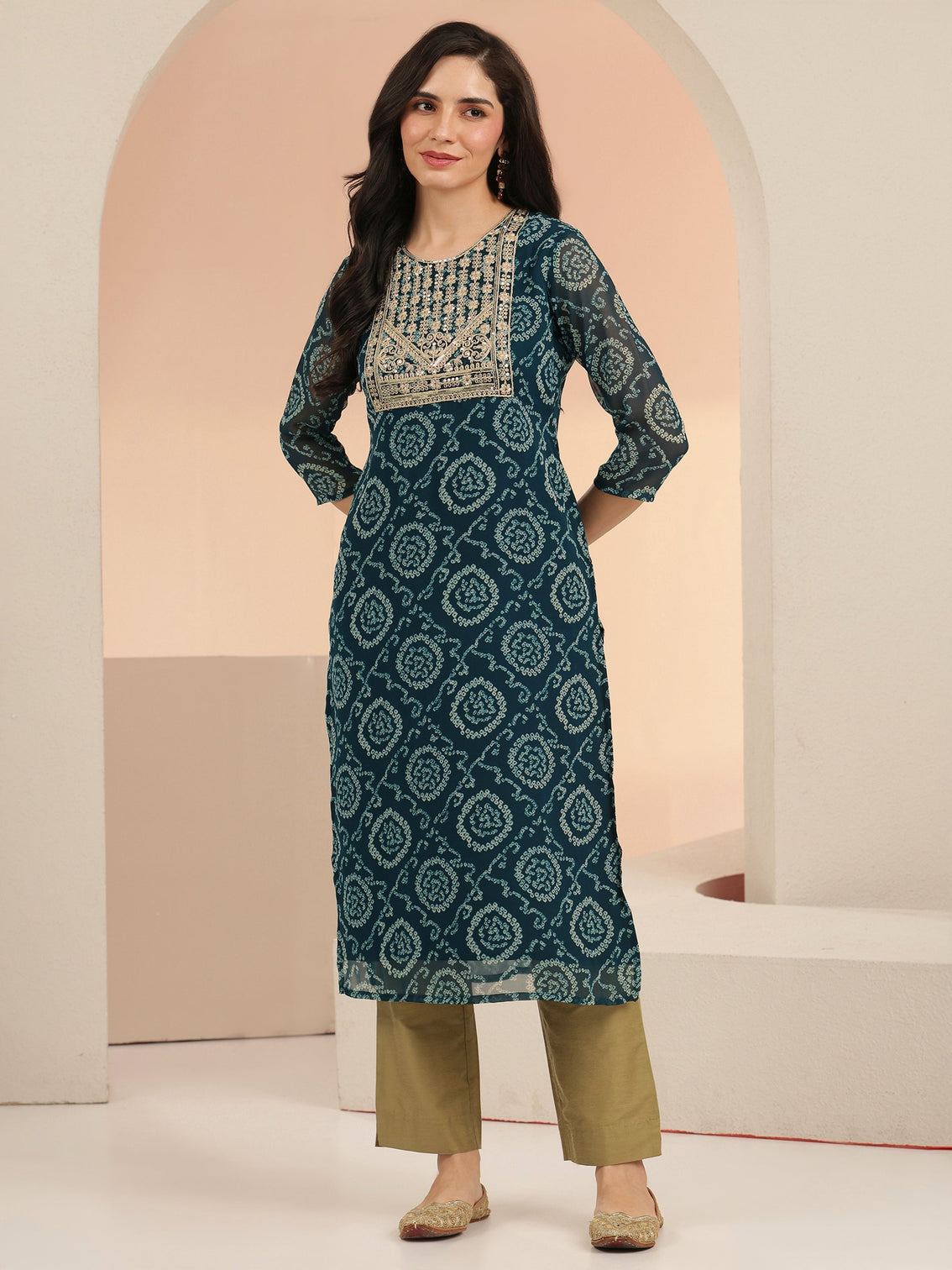 Mameraa Teal Blue Bandhani Printed Chiffon Straight Kurta
