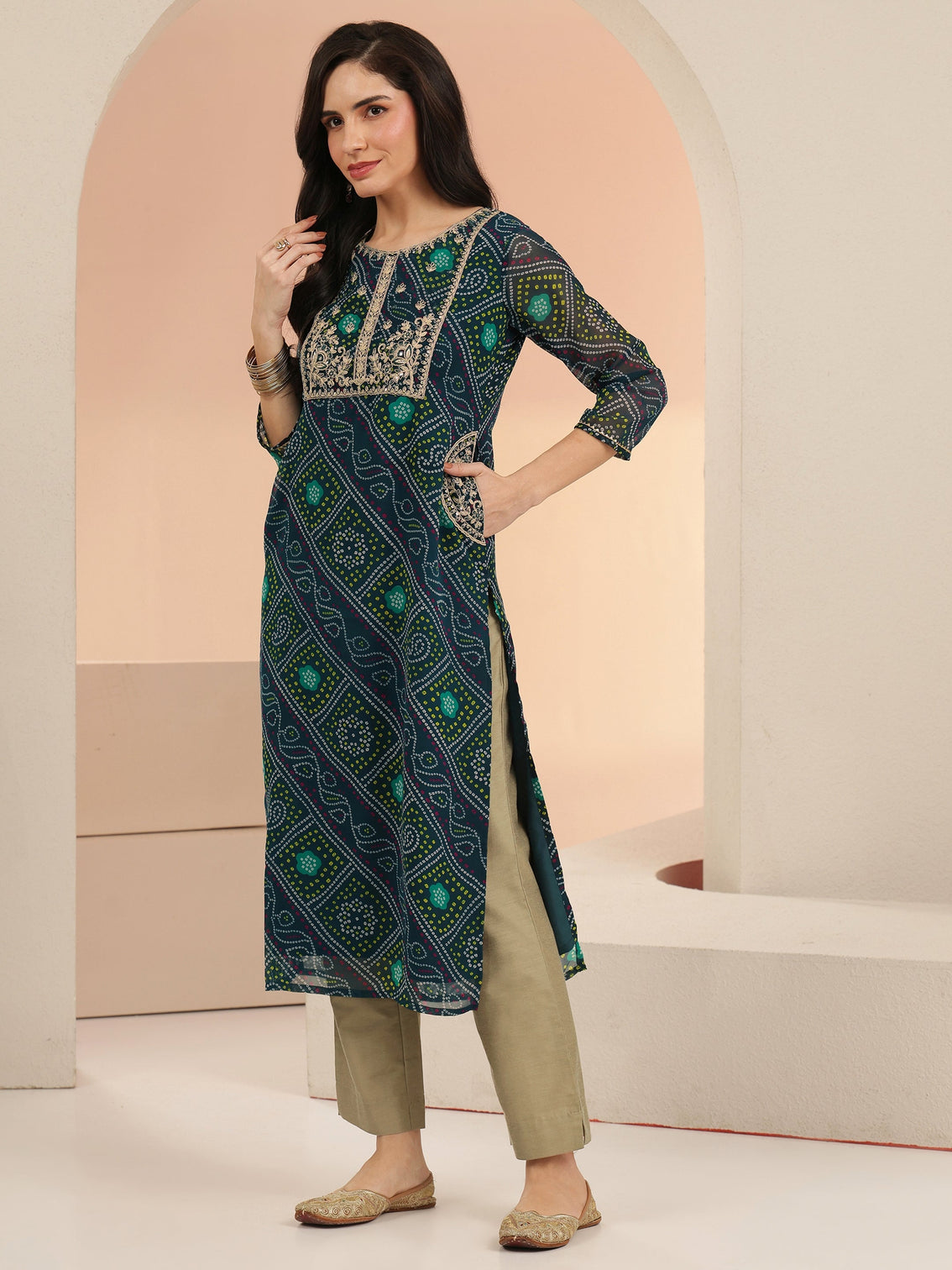 Mameraa Teal Blue Bandhani Printed Chiffon Straight Kurta