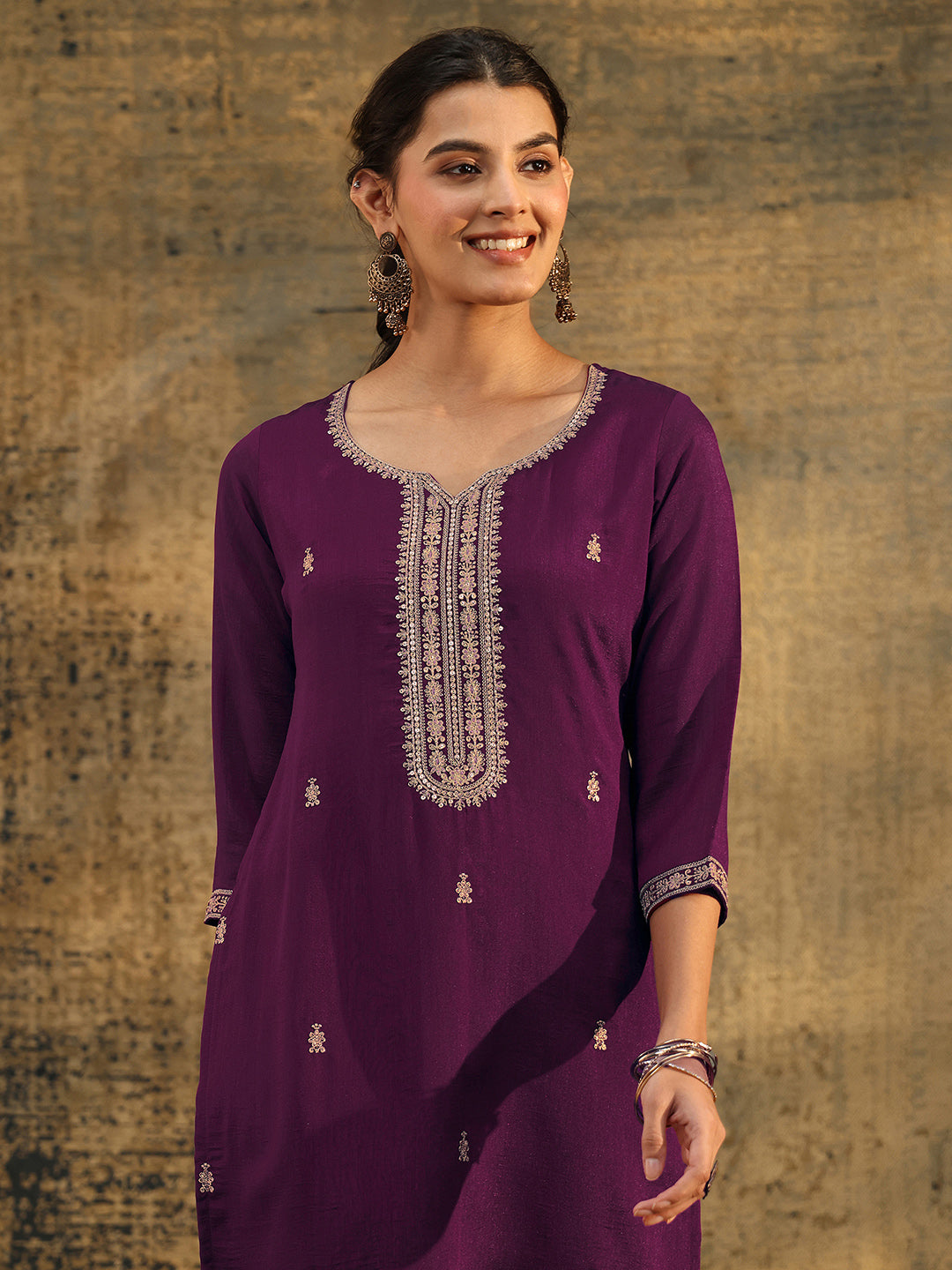 Mameraa Dark Purple Embroidered Silk Blend Straight Kurta