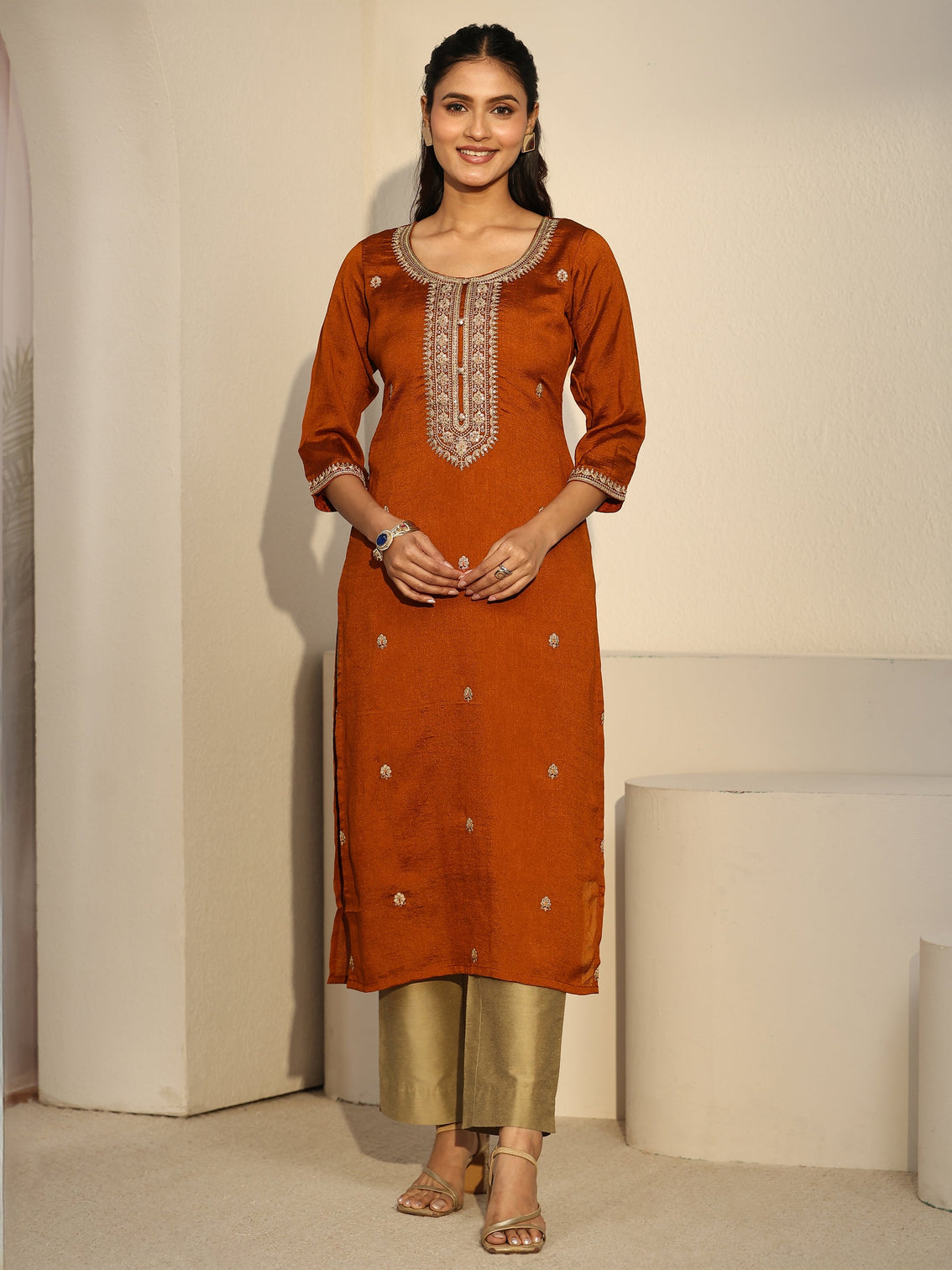 Mameraa Rust Brown Floral Embroidered Silk Blend Straight Kurta