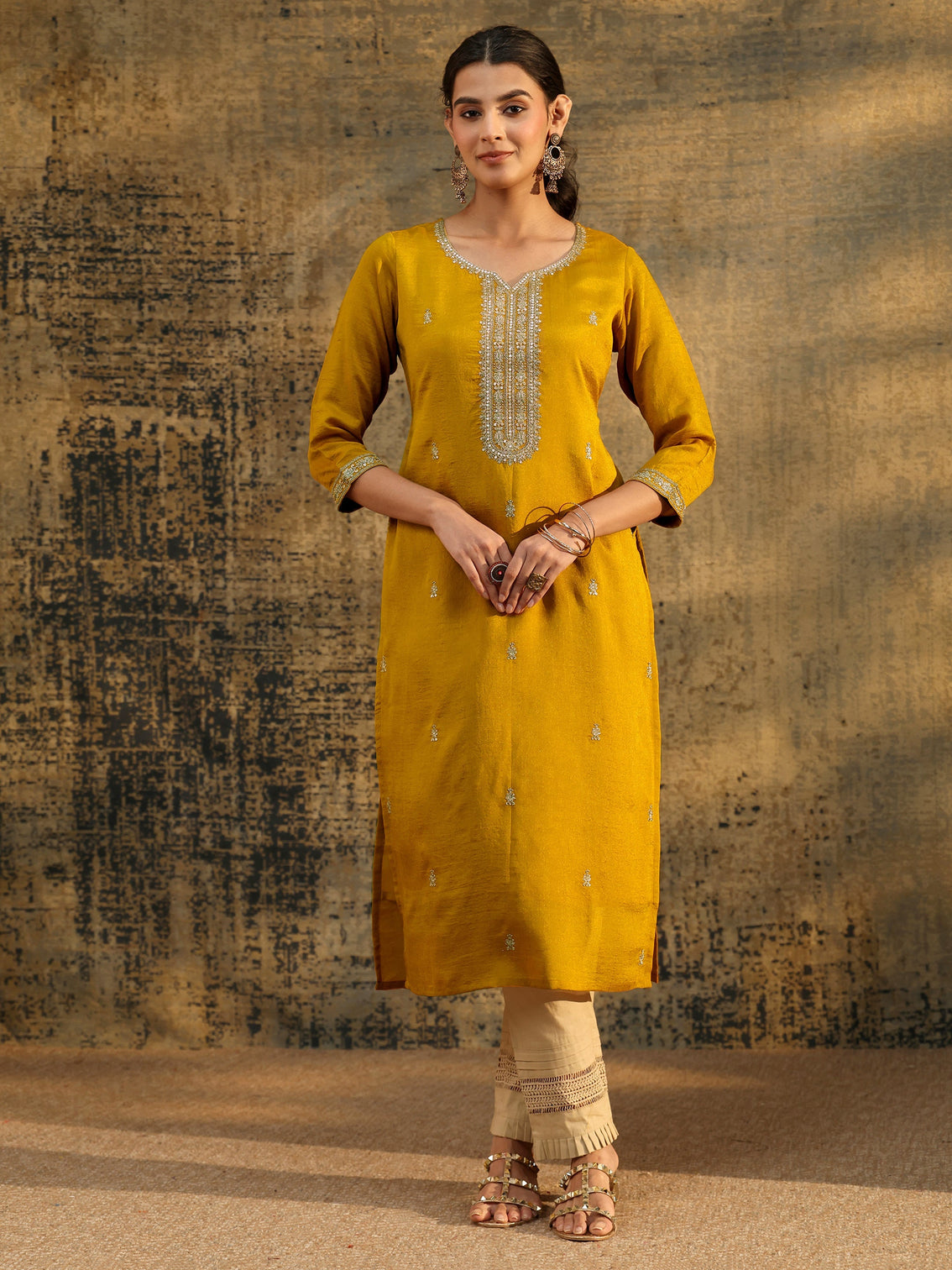 Mameraa Mustard Embroidered Silk Blend Straight Kurta