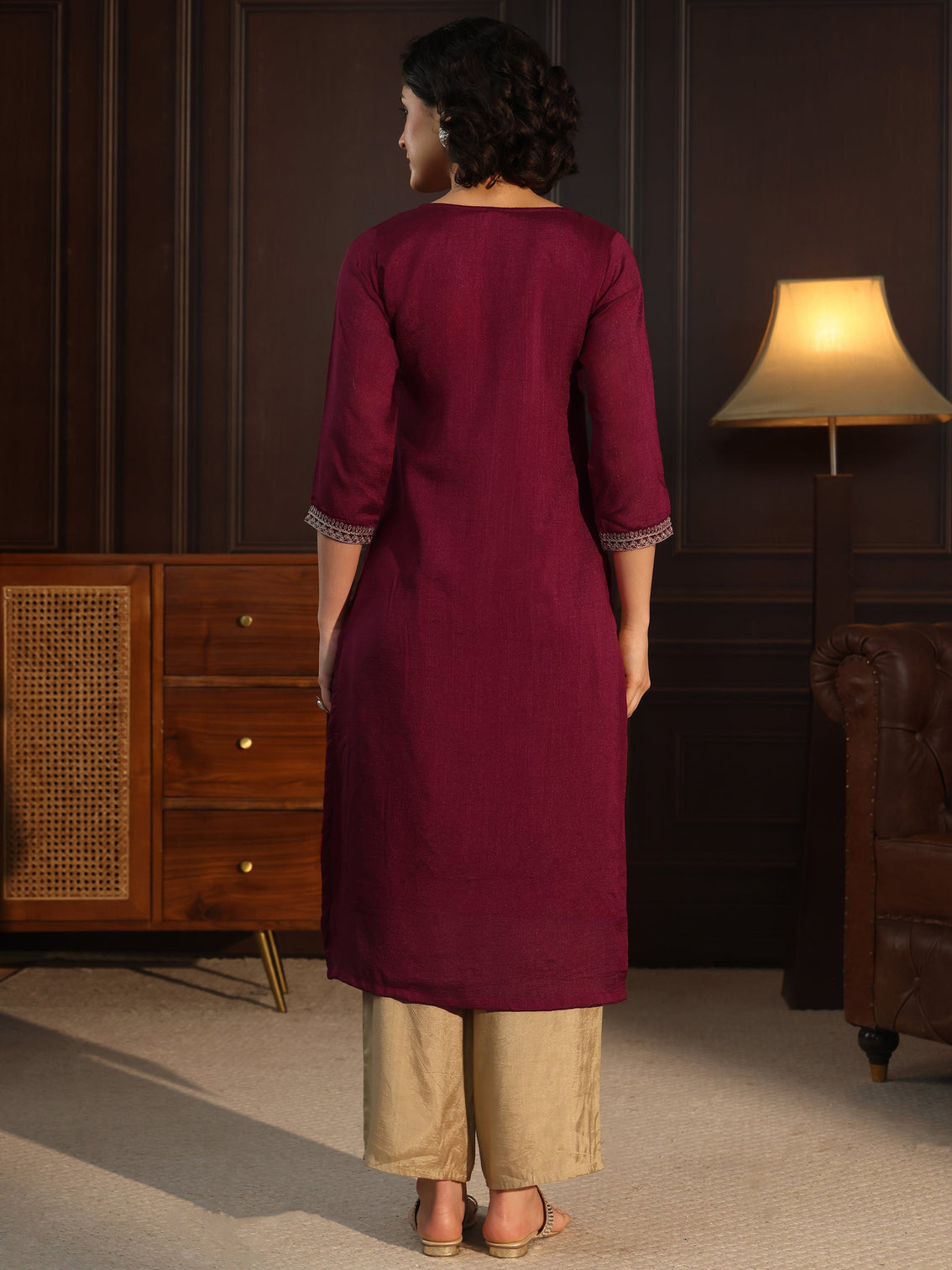 Mameraa Maroon Yoke Embroidered Silk Blend Straight Kurta