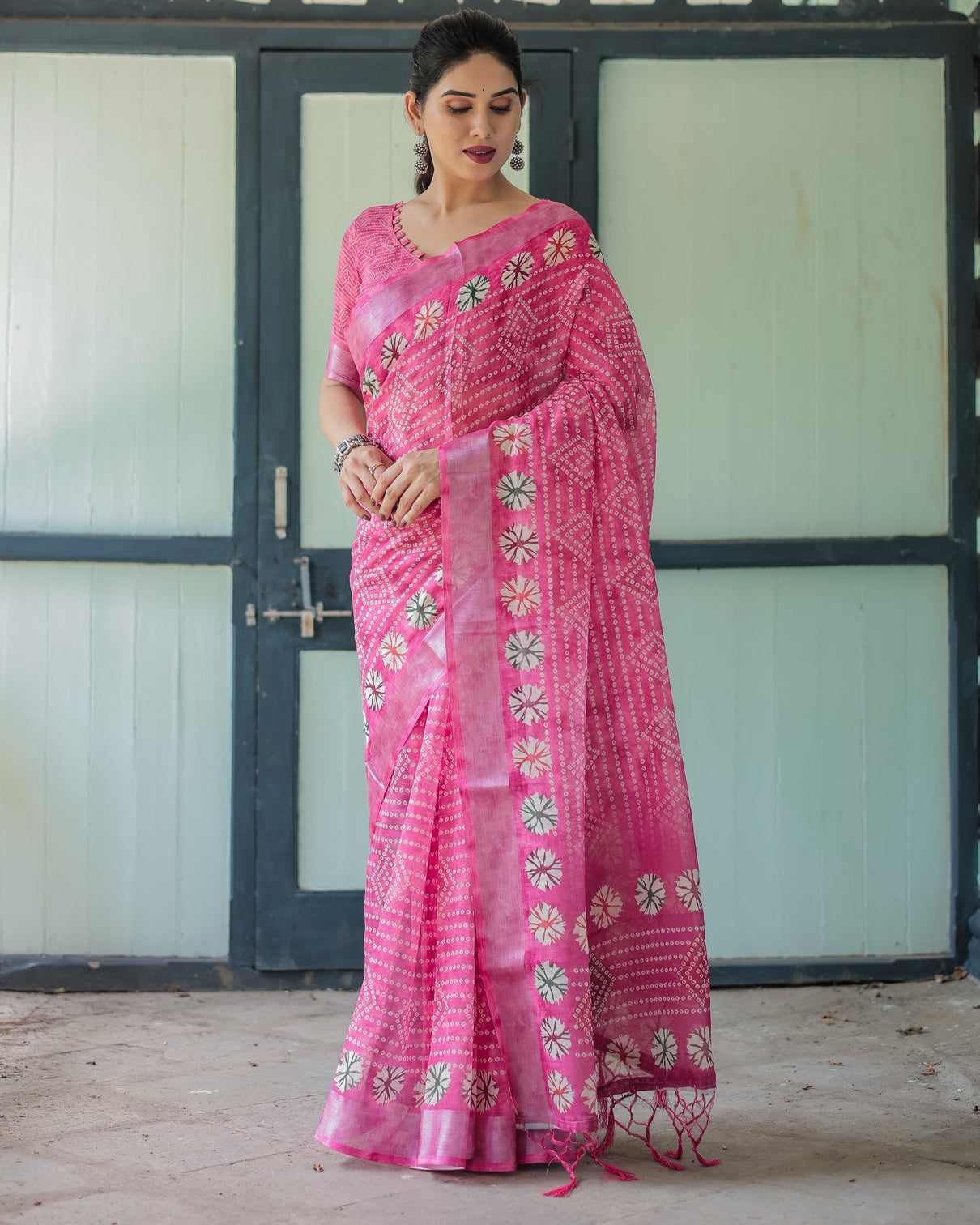 Fuchsia pink handcrafted cotton linen saree with geometric print and tassels mameraa