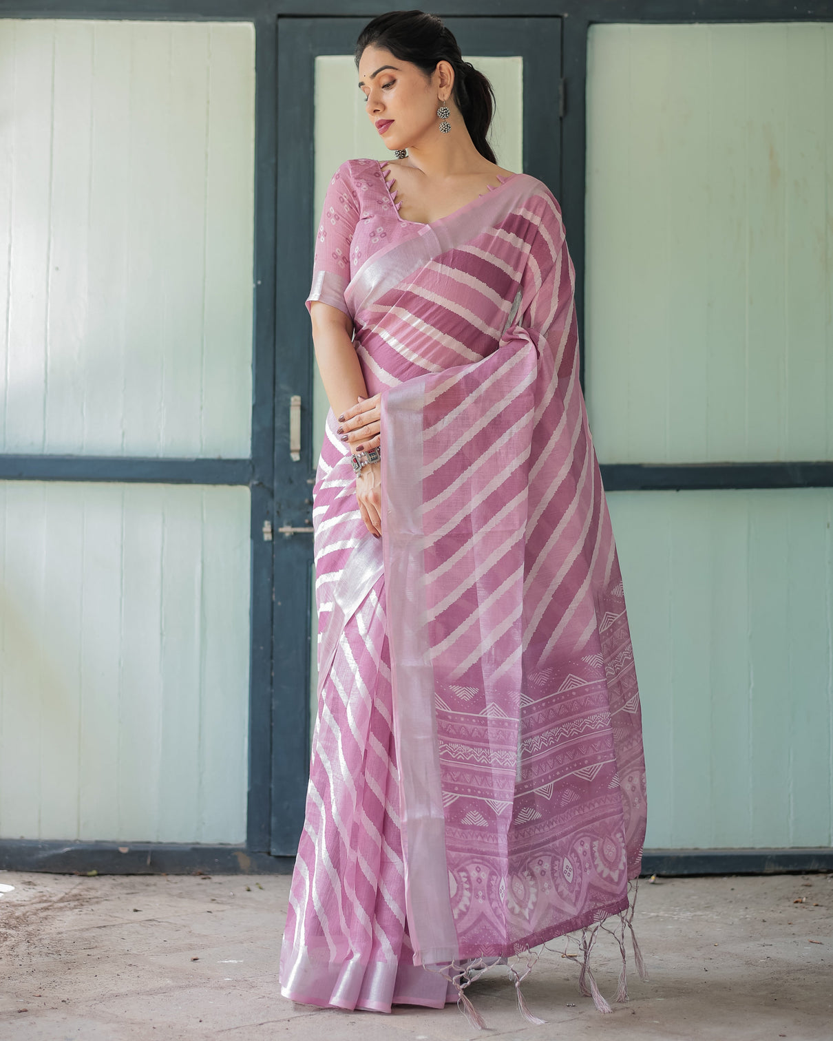 Purple chevron print pure cotton linen saree with blouse and tassels