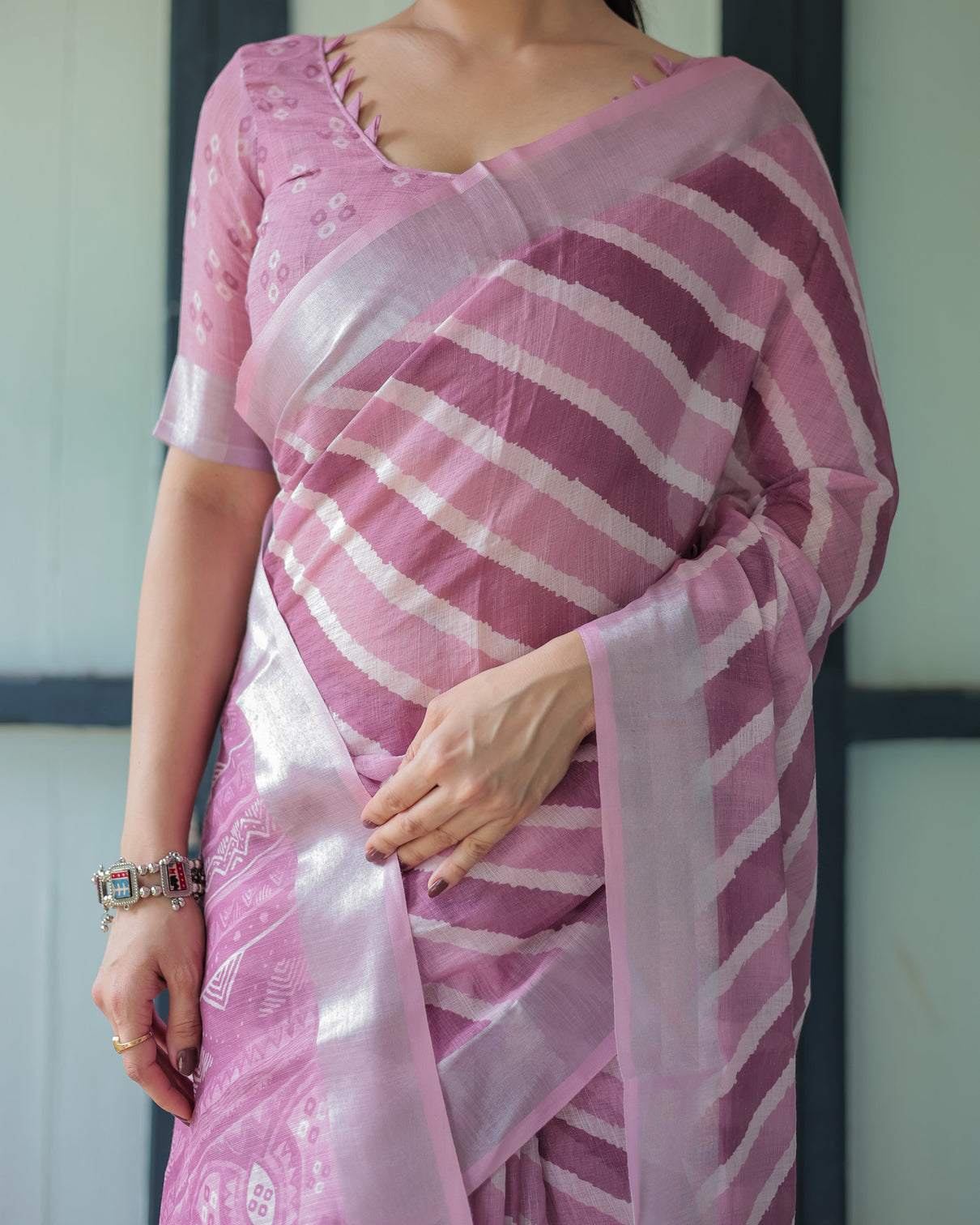 Purple chevron print pure cotton linen saree with blouse and tassels