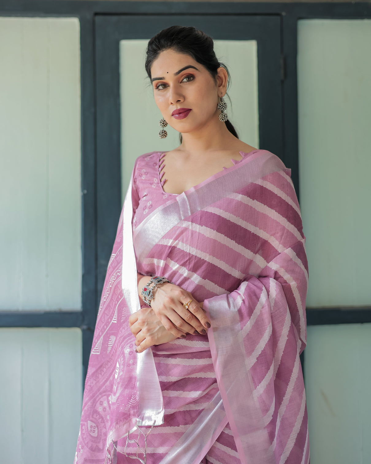 Purple chevron print pure cotton linen saree with blouse and tassels