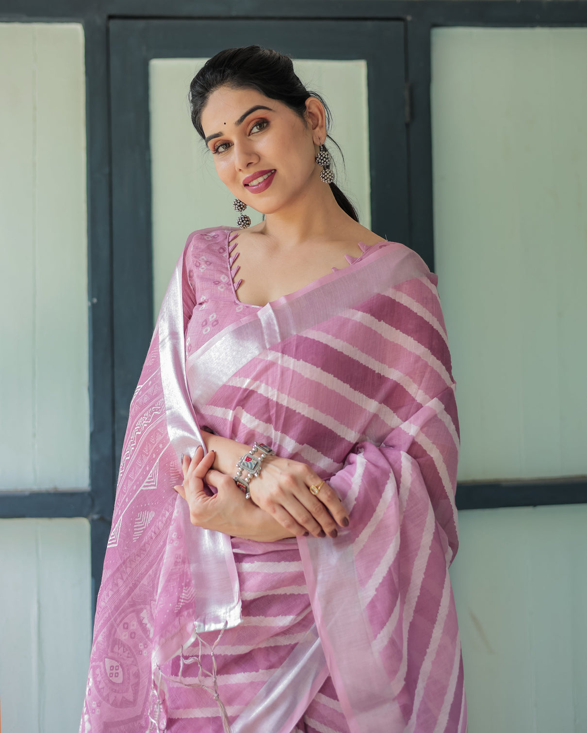 Purple chevron print pure cotton linen saree with blouse and tassels