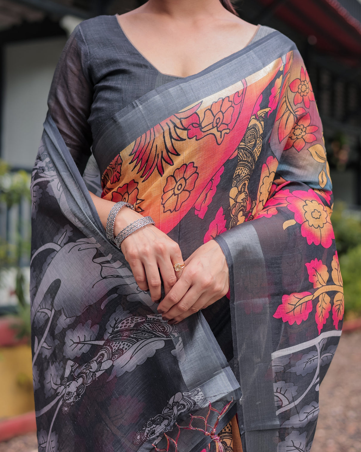 Multicolor floral design pure cotton linen saree with blouse and tassels