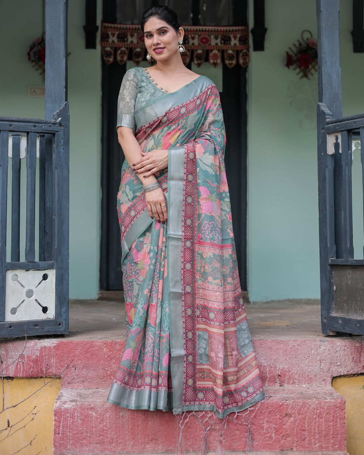 Pink and maroon pure cotton linen saree with blouse and tassels floral design with leaf patterns