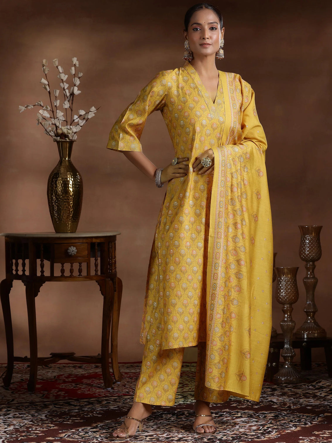 Mameraa Mustard Printed Silk Blend Straight Suit With Dupatta